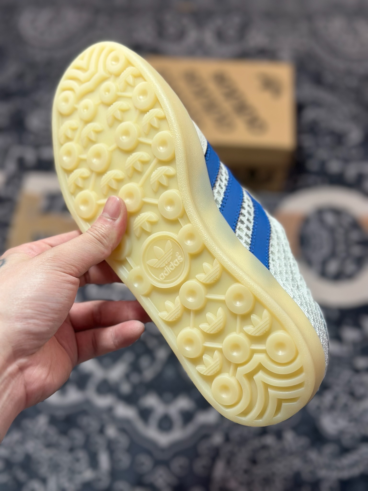 AD Originals Gazelle Indoor 米白蓝 三叶草复古休闲运动板鞋 JH5419