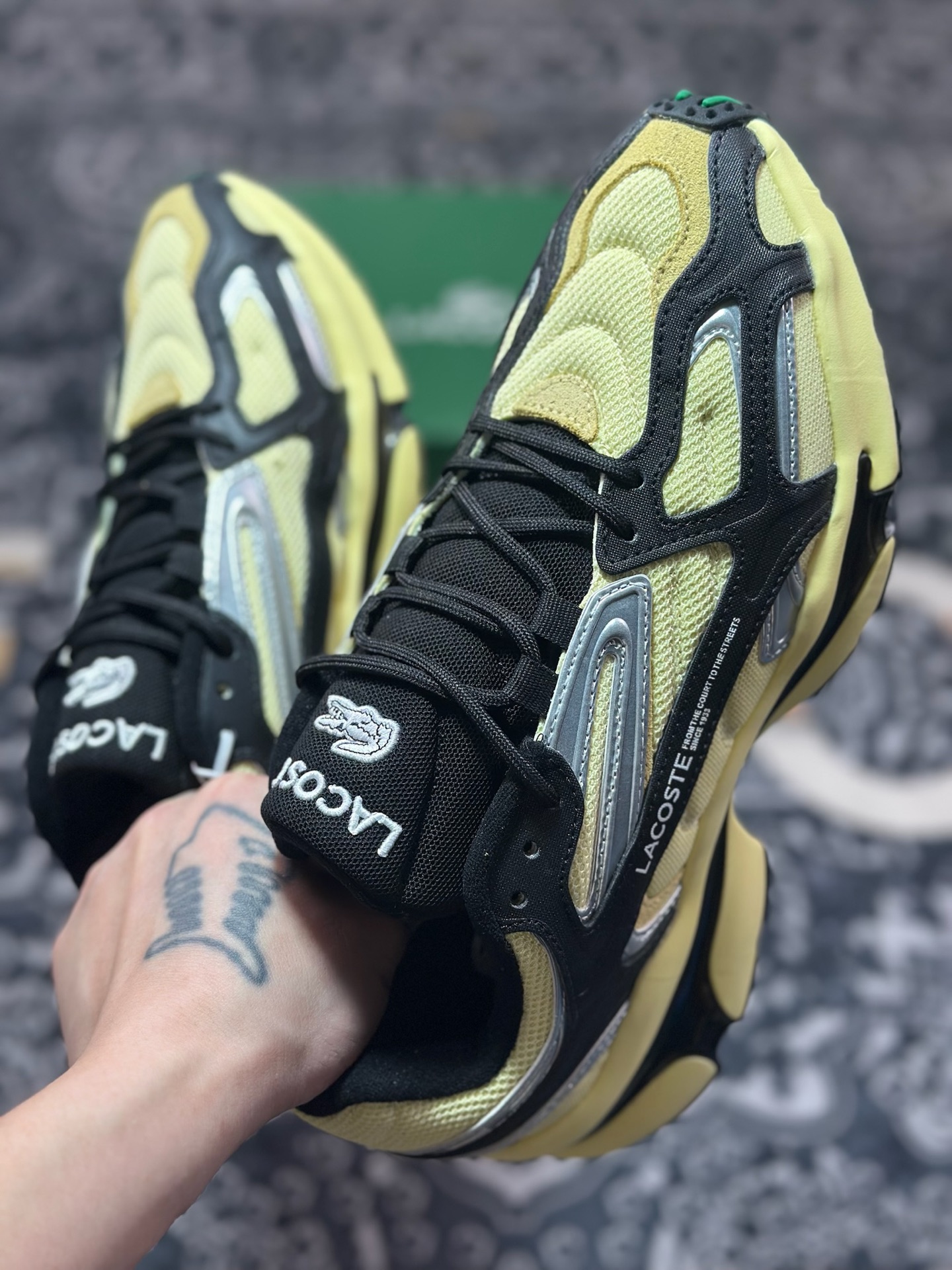 爆款LACOSTE法国鳄鱼 L003 2K24 网布 透气系带 低帮 生活休闲鞋 男款 黄色 47SMA0013