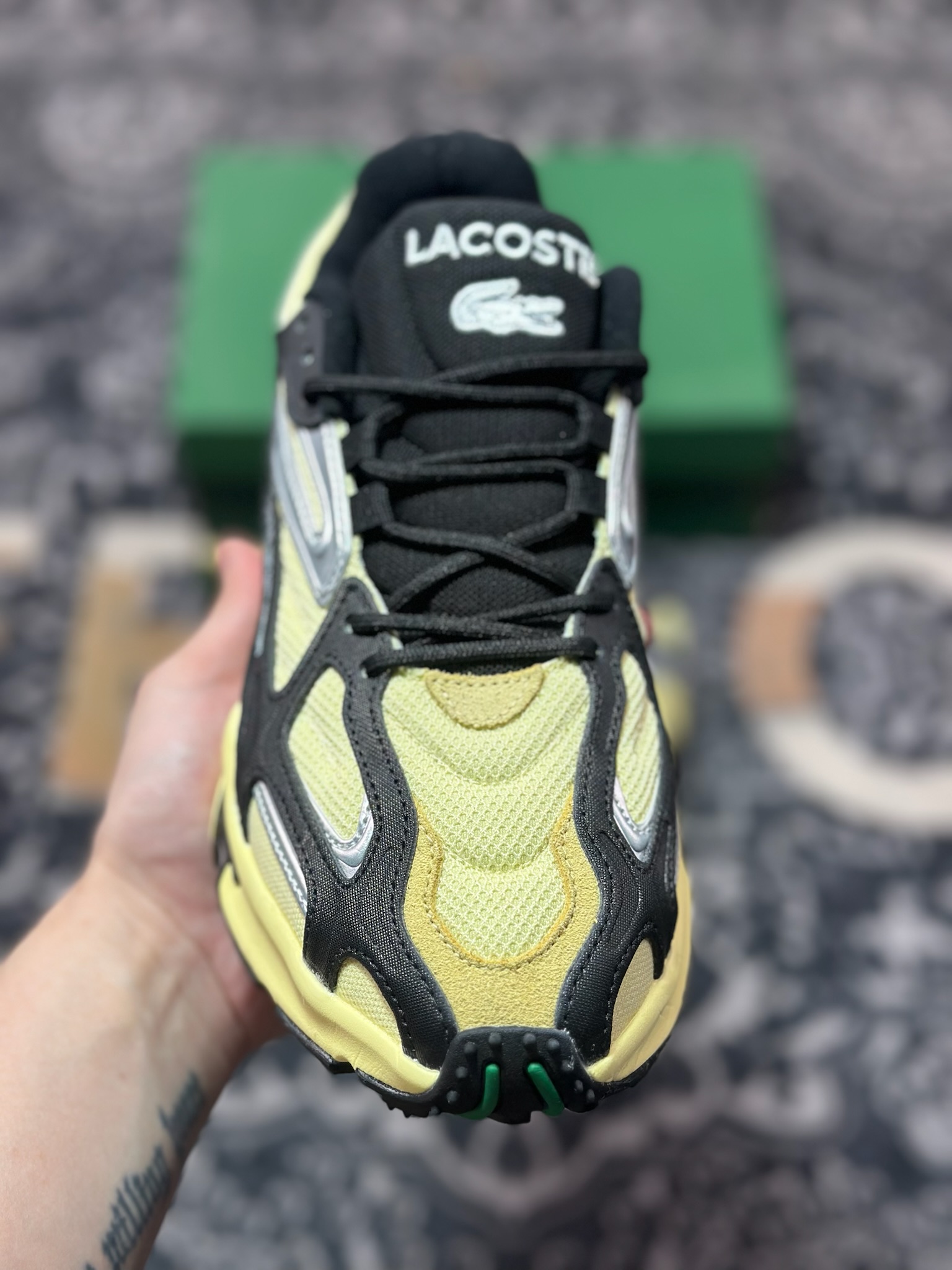 爆款LACOSTE法国鳄鱼 L003 2K24 网布 透气系带 低帮 生活休闲鞋 男款 黄色 47SMA0013
