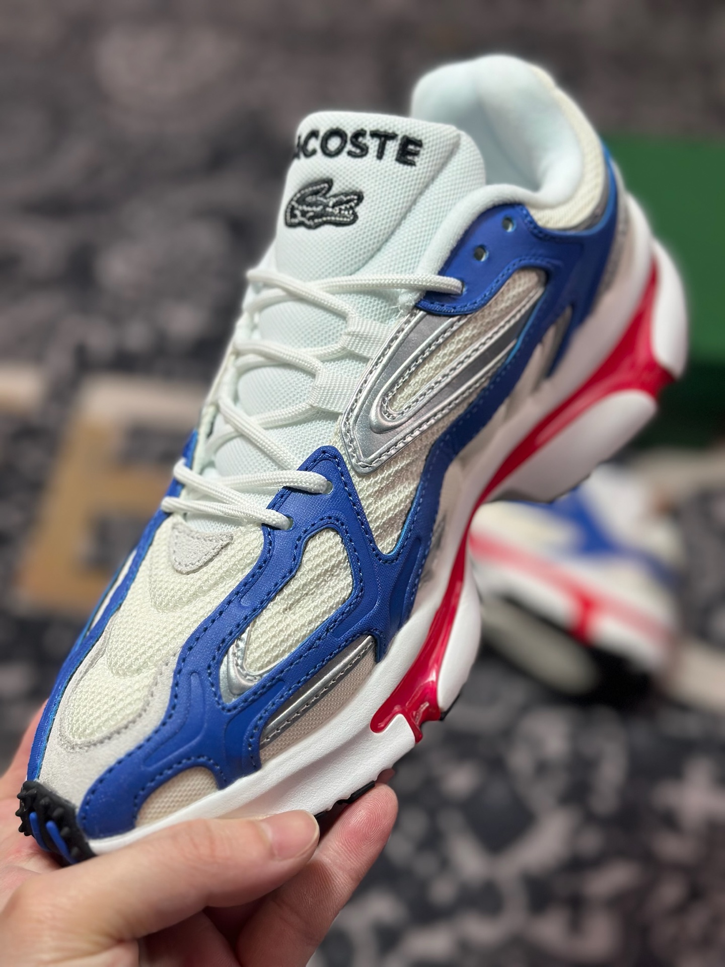 爆款LACOSTE法国鳄鱼 网布 圆头系带百搭 低帮 生活休闲鞋 白蓝色 47SMA0013