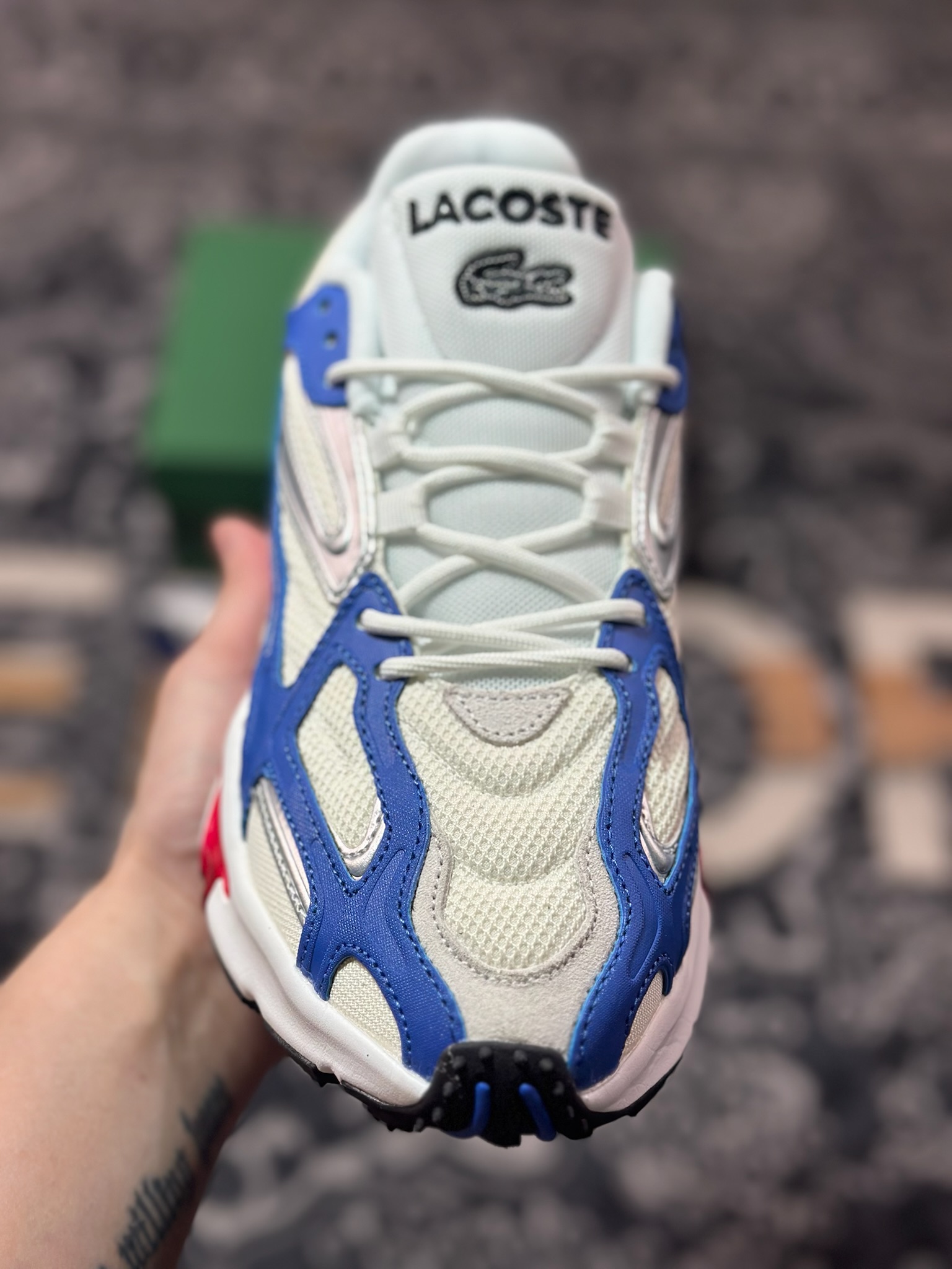 爆款LACOSTE法国鳄鱼 网布 圆头系带百搭 低帮 生活休闲鞋 白蓝色 47SMA0013