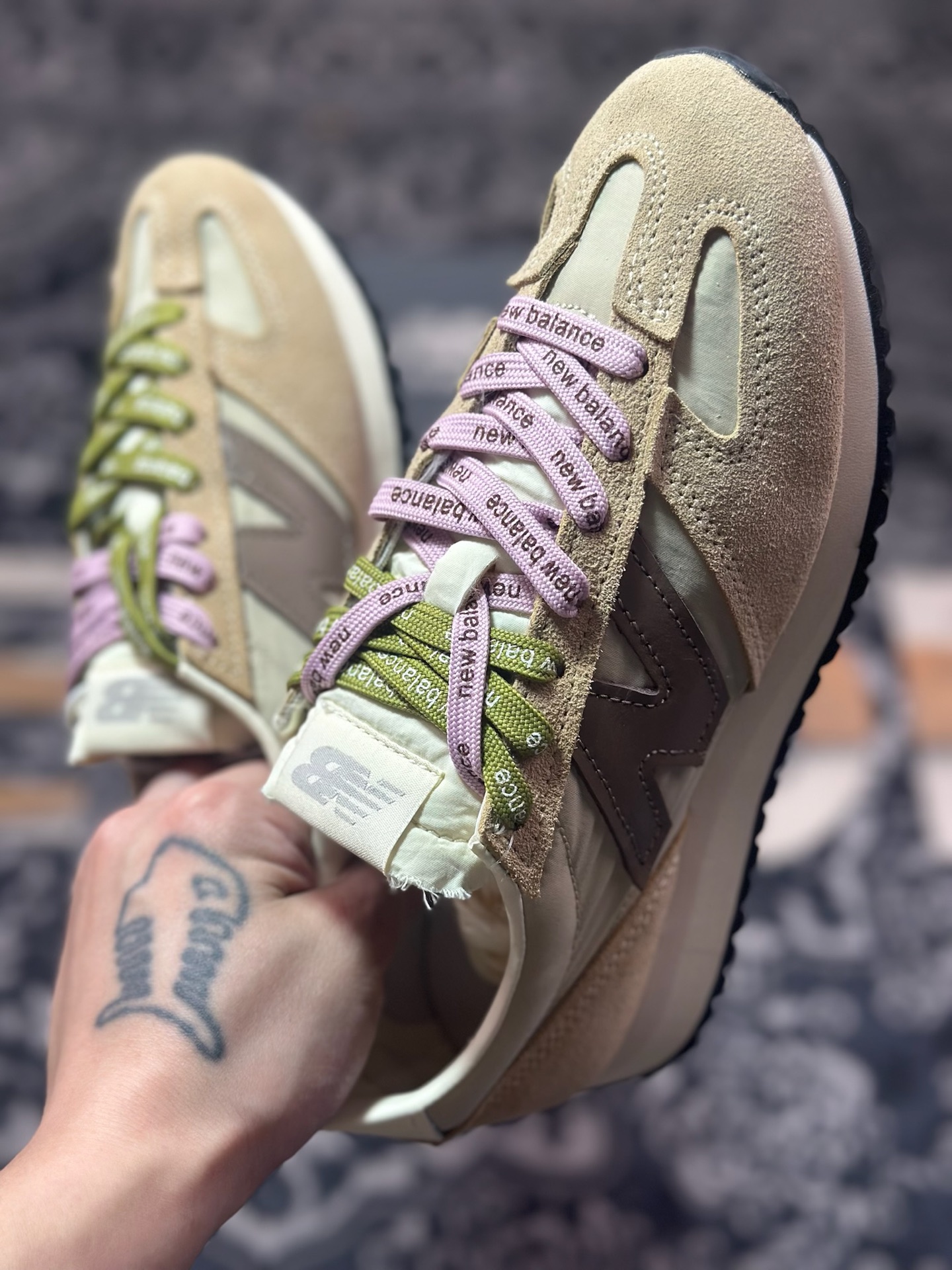 New Balance 新百伦 U471AI 复古休闲鞋 正确长绒鞋面/正确头层皮”N”字LOGO 真皮纹理清晰可见