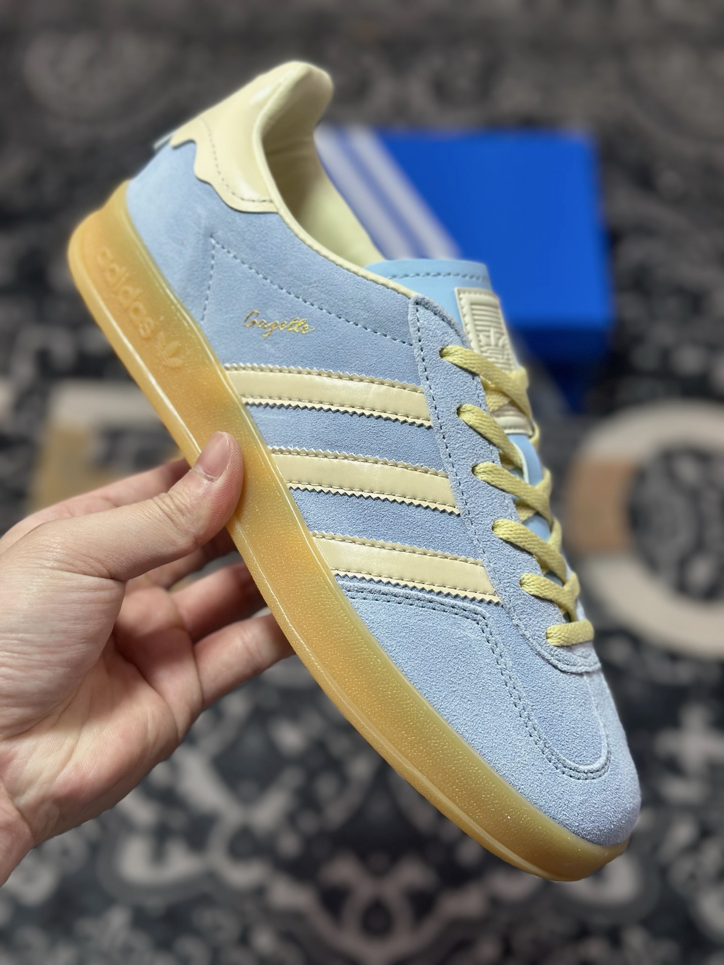 优选 adidas originals GAZELLE 舒适百搭 低帮 板鞋 男女同款 JR8029