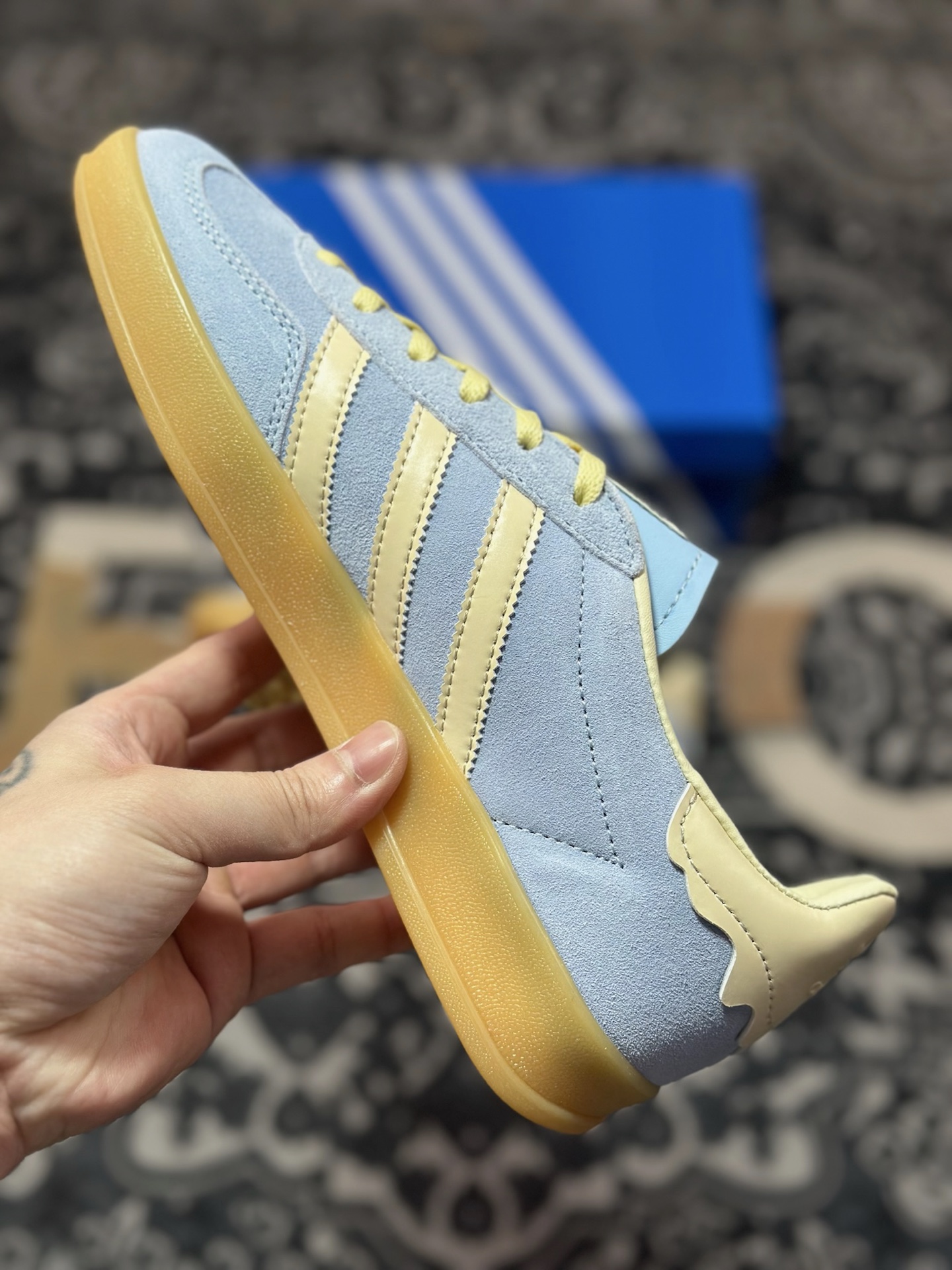 优选 adidas originals GAZELLE 舒适百搭 低帮 板鞋 男女同款 JR8029