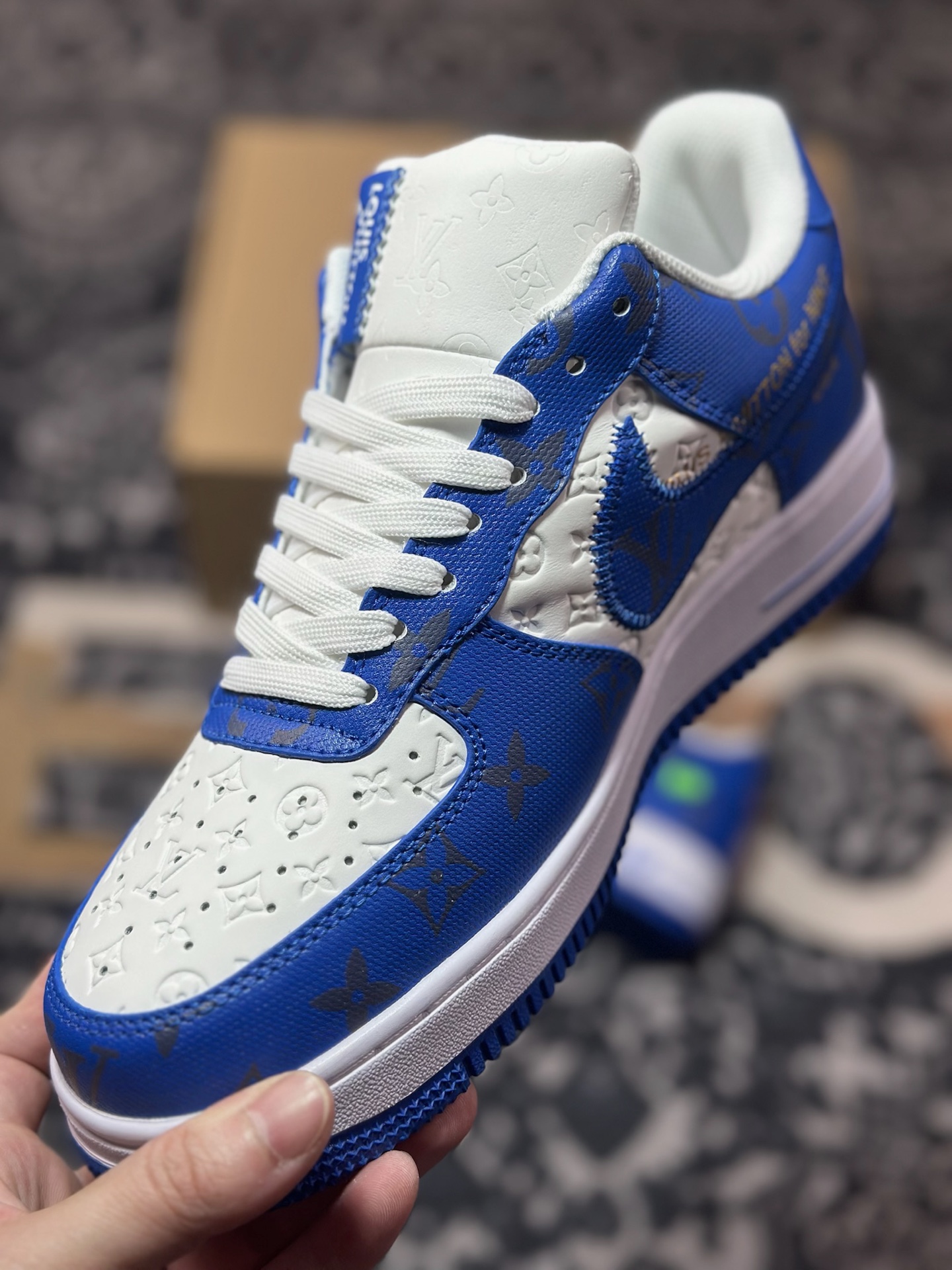 路易威登Louis Vuitton x Nike Air Force 1'07 LV8 Low” Blue/White/LV Monogram”空军一号低帮经典百搭休闲运动板鞋“皮革白蓝LV压纹老花”