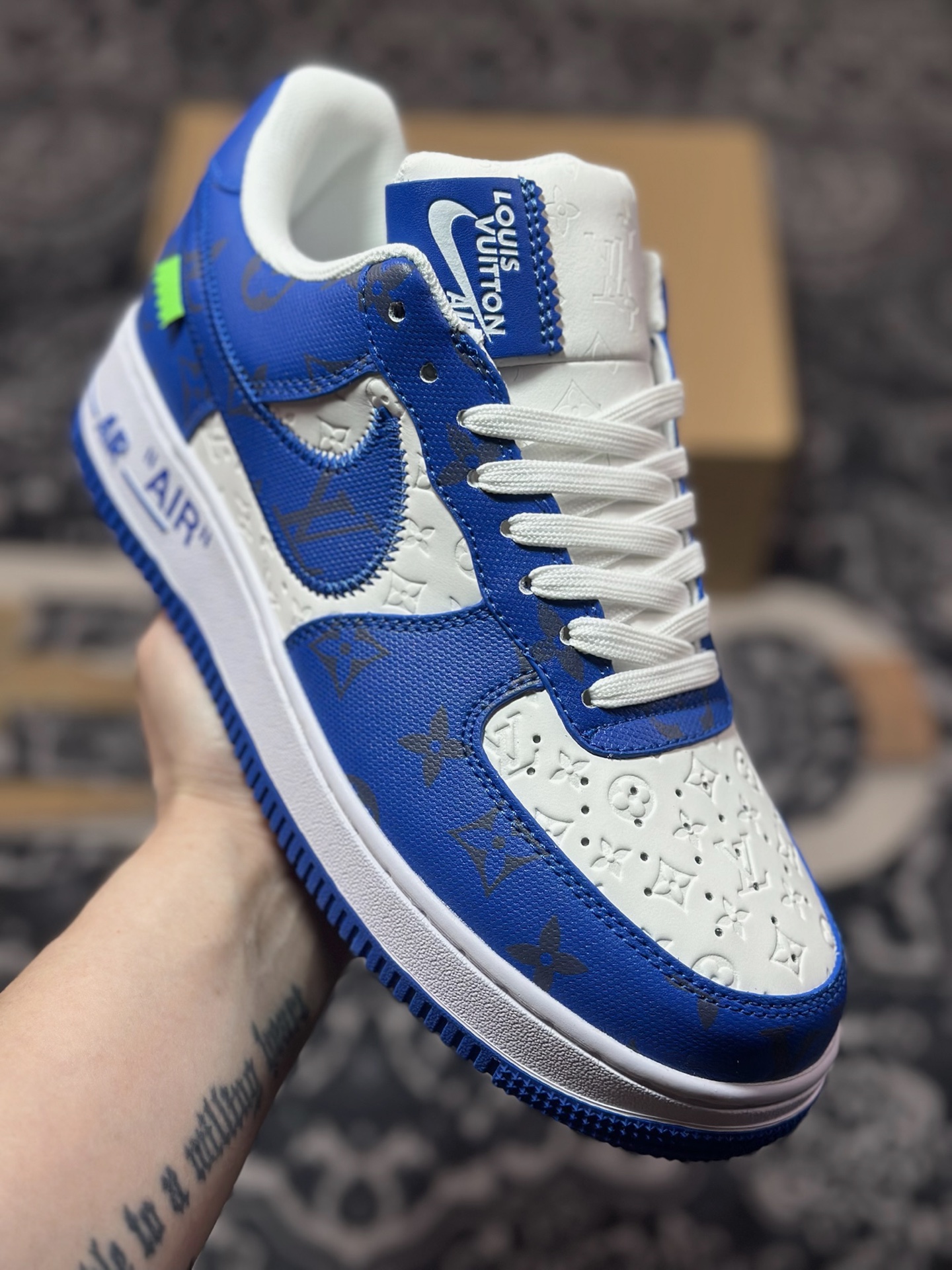 路易威登Louis Vuitton x Nike Air Force 1’07 LV8 Low” Blue/White/LV Monogram”空军一号低帮经典百搭休闲运动板鞋“皮革白蓝LV压纹老花”