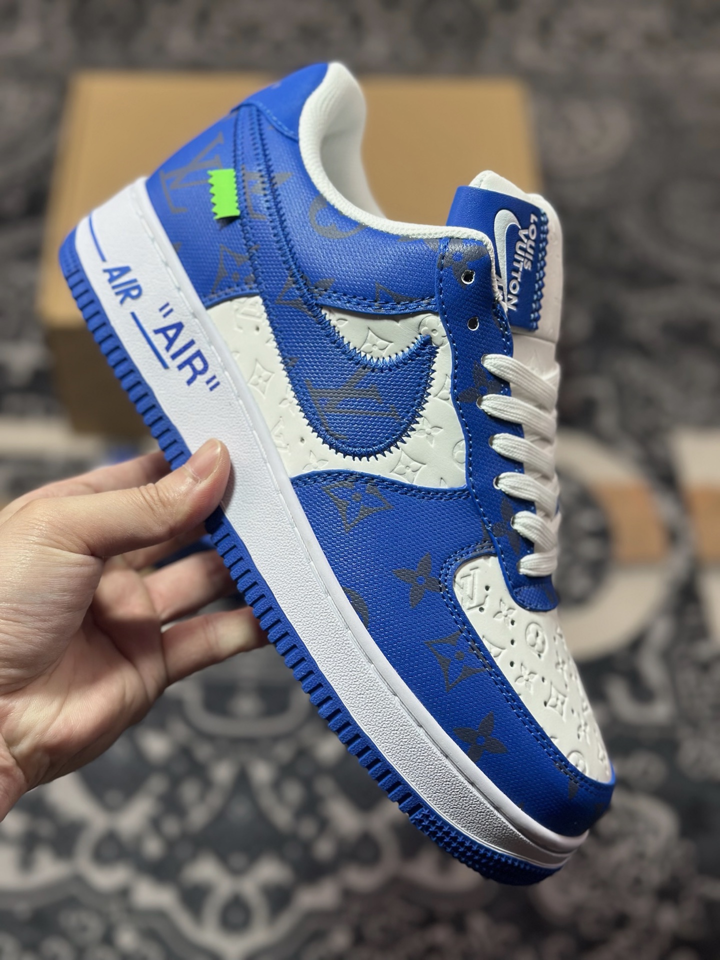路易威登Louis Vuitton x Nike Air Force 1'07 LV8 Low” Blue/White/LV Monogram”空军一号低帮经典百搭休闲运动板鞋“皮革白蓝LV压纹老花”