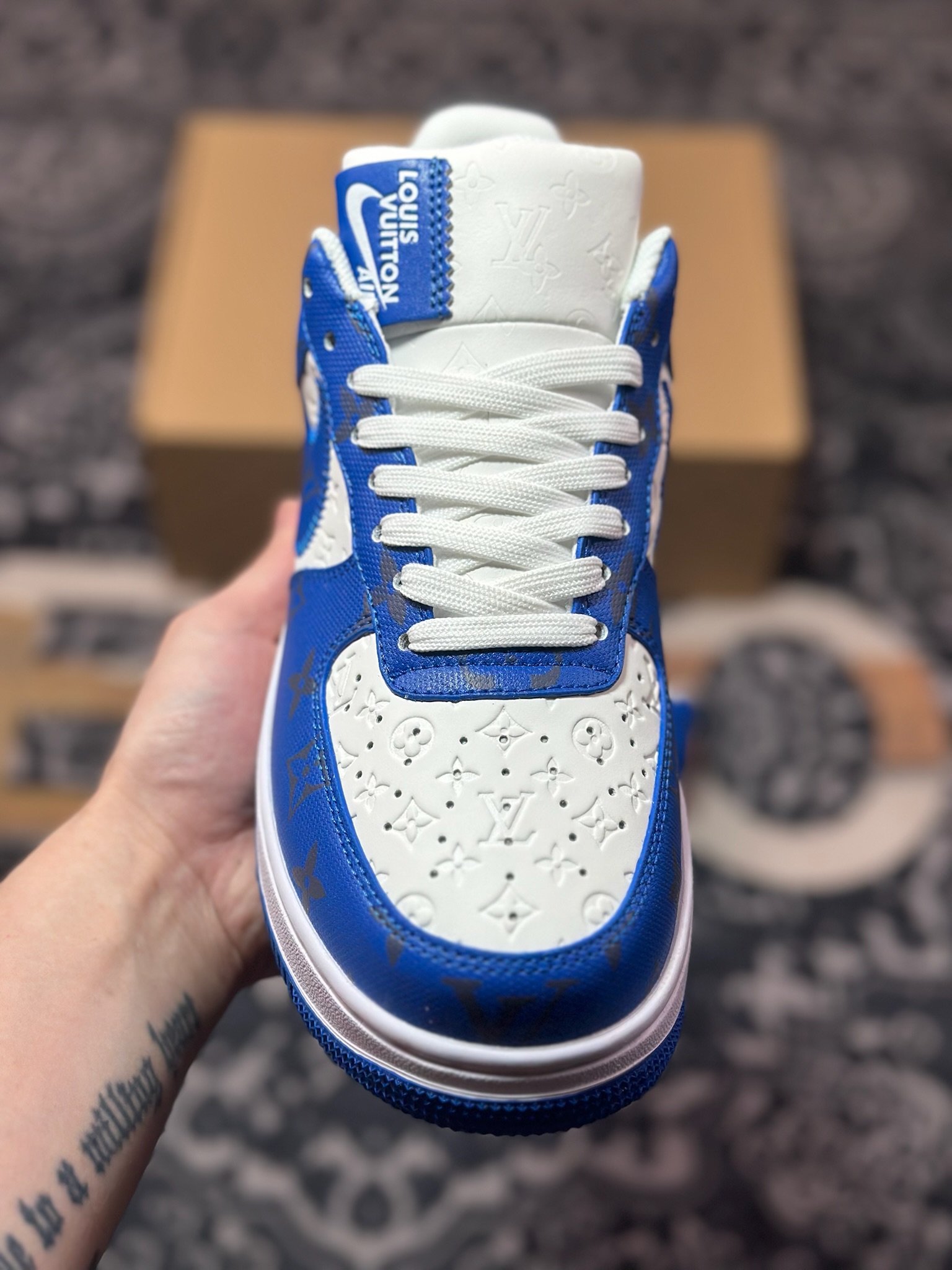 路易威登Louis Vuitton x Nike Air Force 1'07 LV8 Low” Blue/White/LV Monogram”空军一号低帮经典百搭休闲运动板鞋“皮革白蓝LV压纹老花”