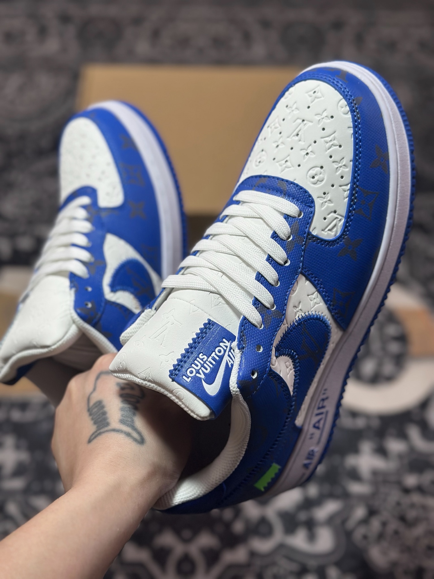 路易威登Louis Vuitton x Nike Air Force 1'07 LV8 Low” Blue/White/LV Monogram”空军一号低帮经典百搭休闲运动板鞋“皮革白蓝LV压纹老花”