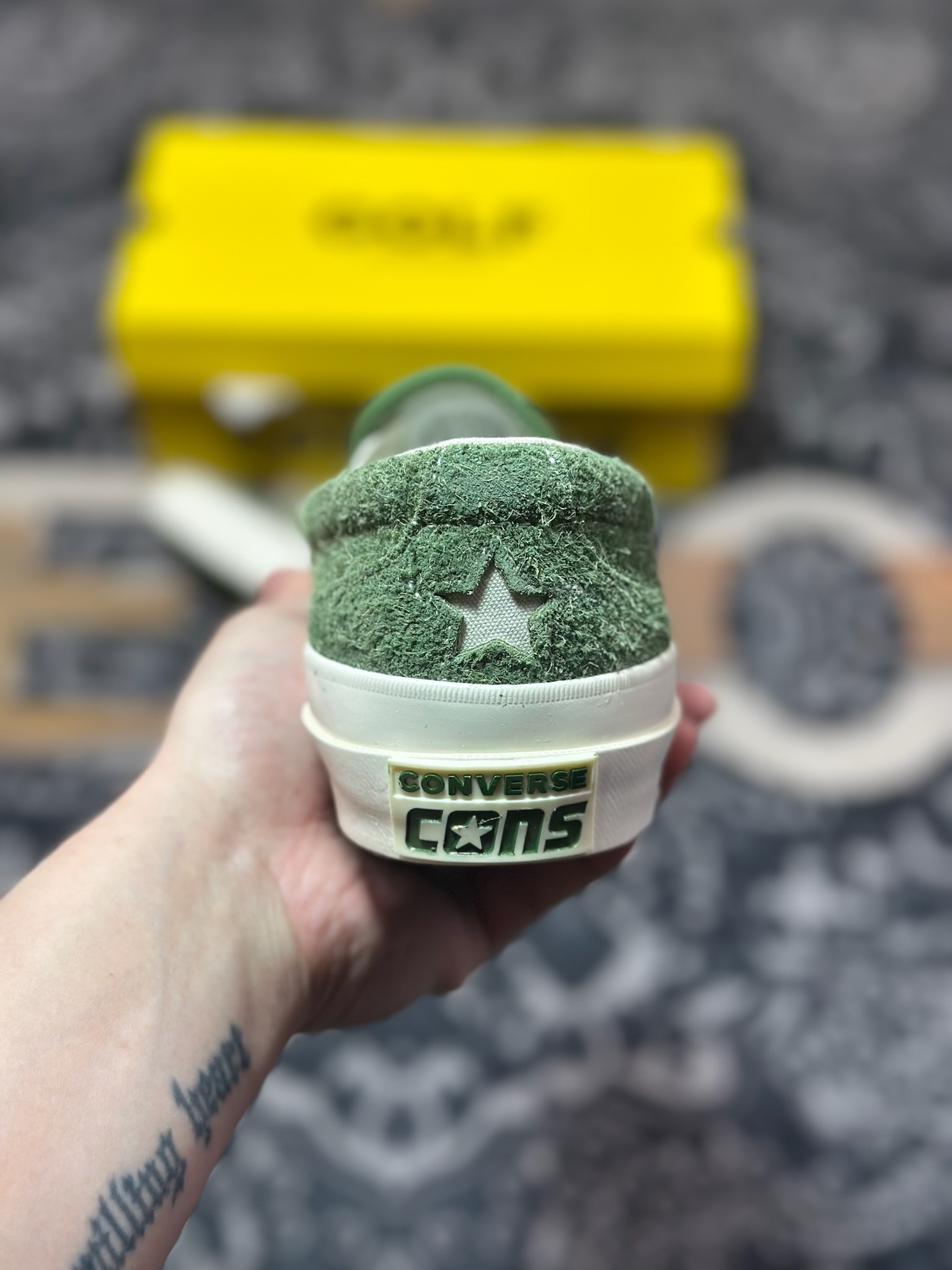 Converse的One Star CC Slip Pro滑板鞋