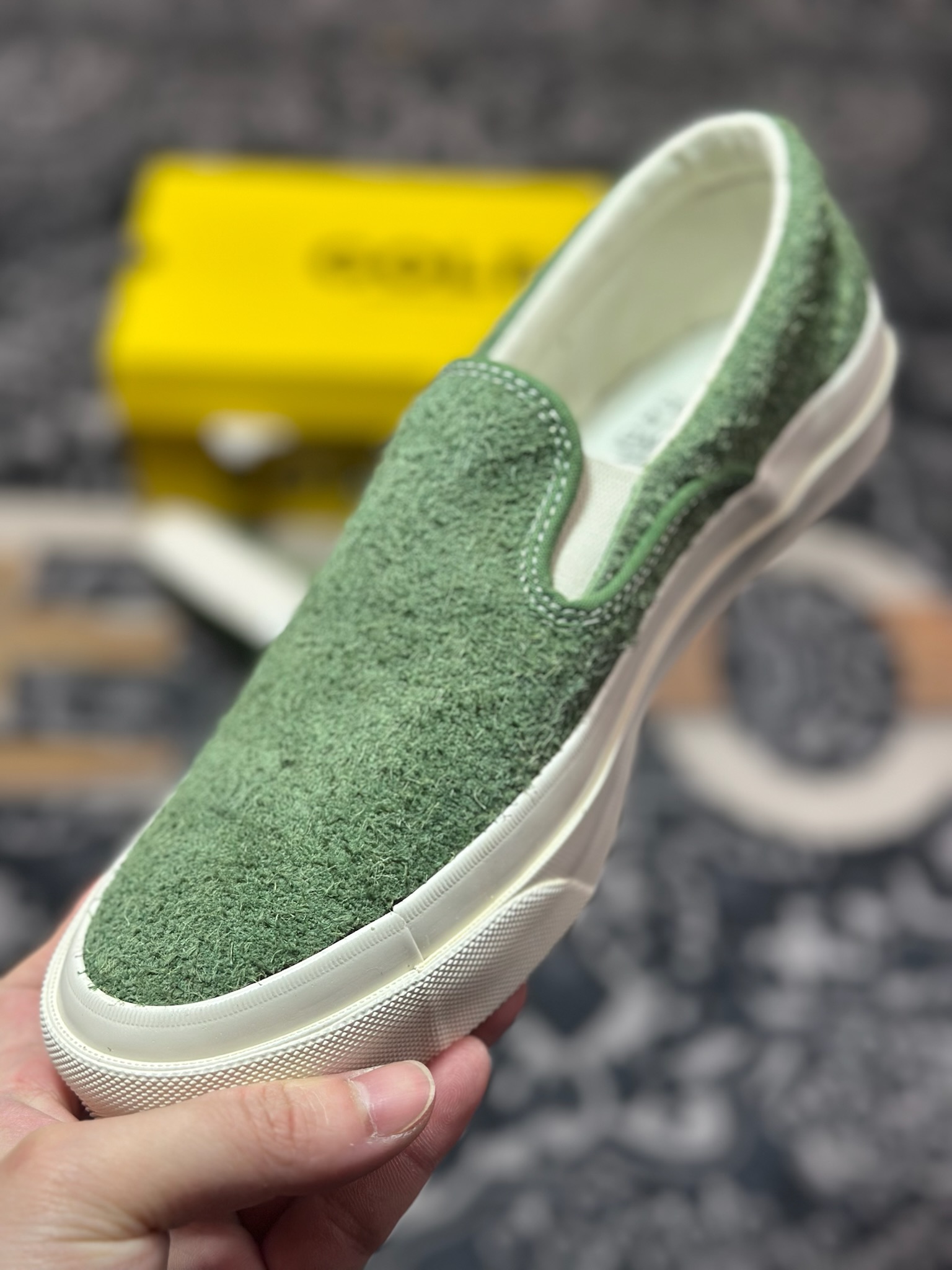 Converse的One Star CC Slip Pro滑板鞋