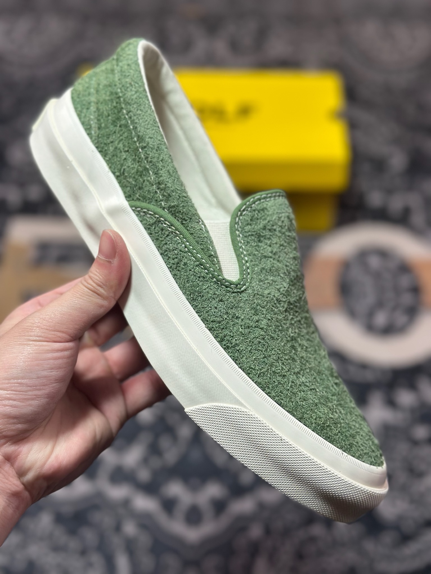 Converse的One Star CC Slip Pro滑板鞋