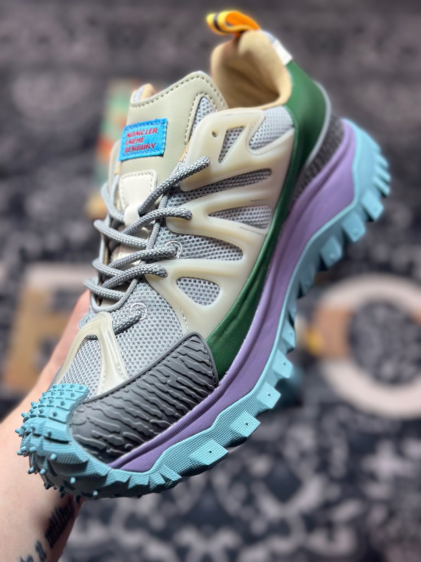 优选 Moncler 盟可睐/蒙口 Trailgrip GTX 抗撕裂材质山地户外鞋