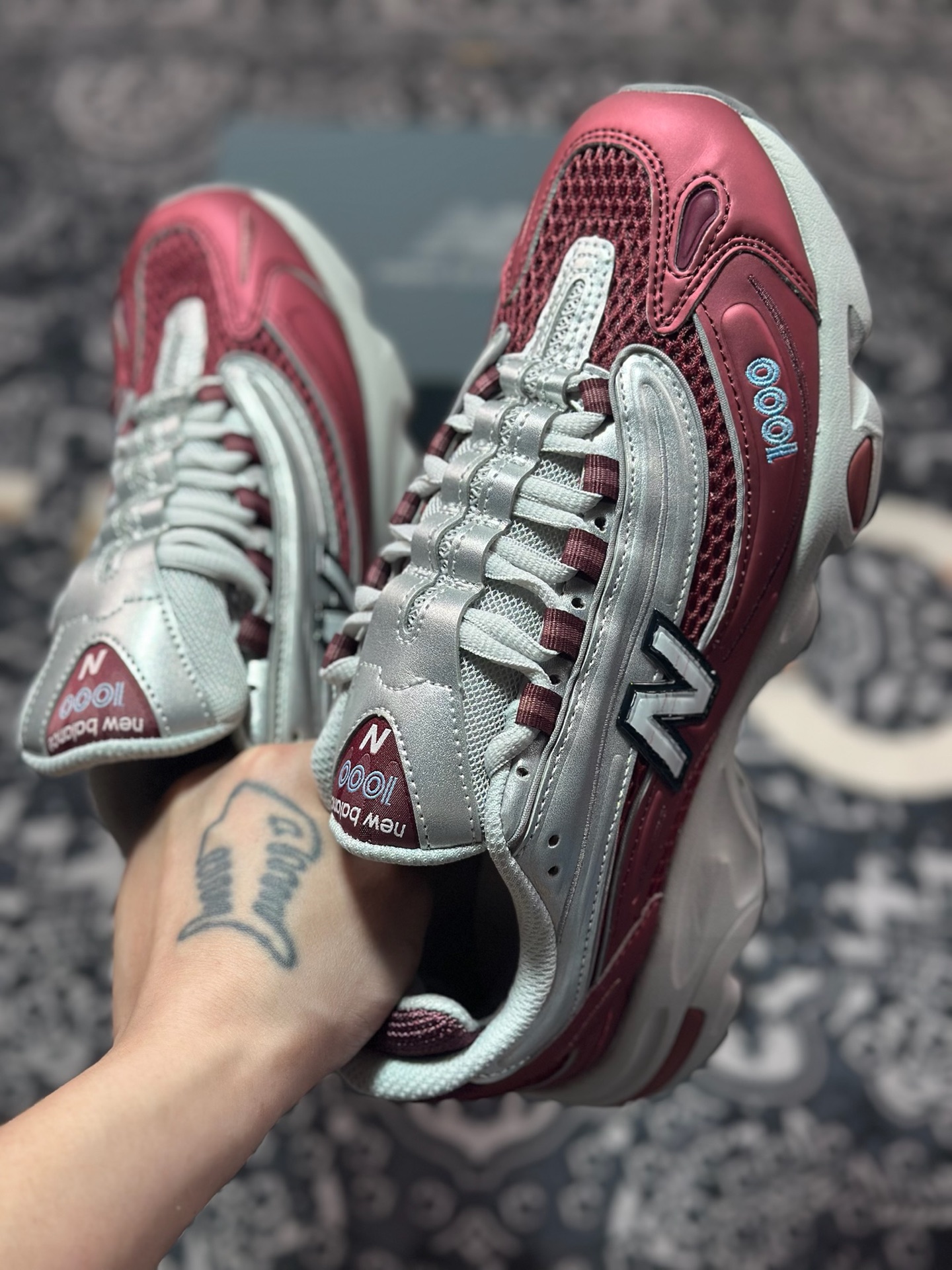 New Balance 新百伦 M1000Q 复古休闲跑步鞋