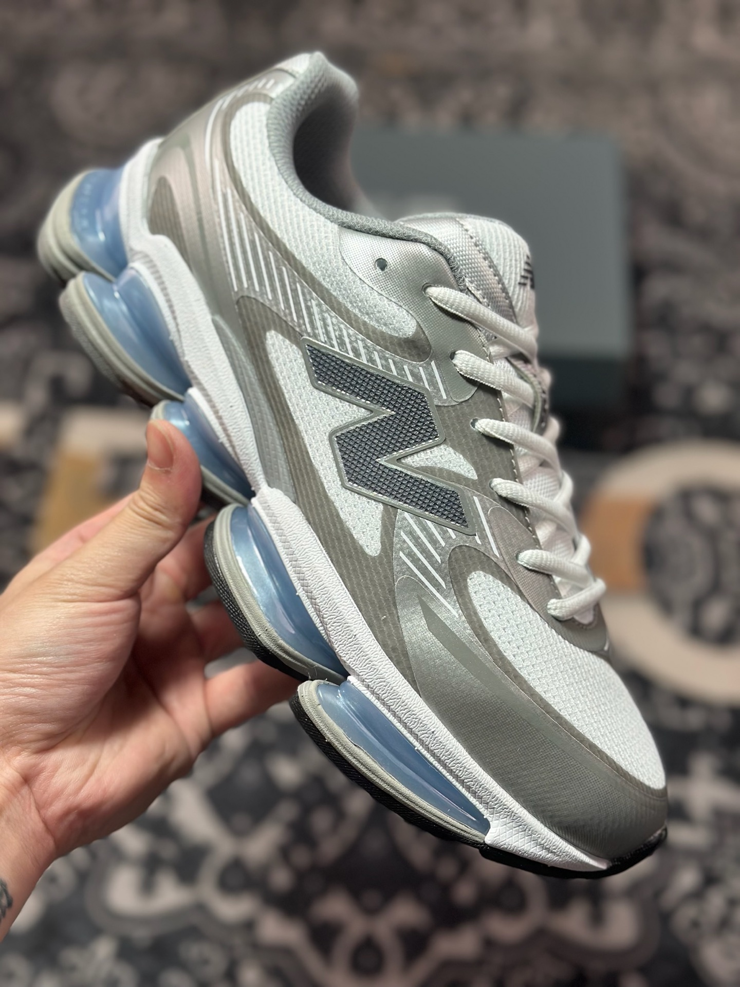 New Balance 新百伦 M2000系列 时尚百搭 织物人造革猪皮 网面休闲鞋 U2000AA