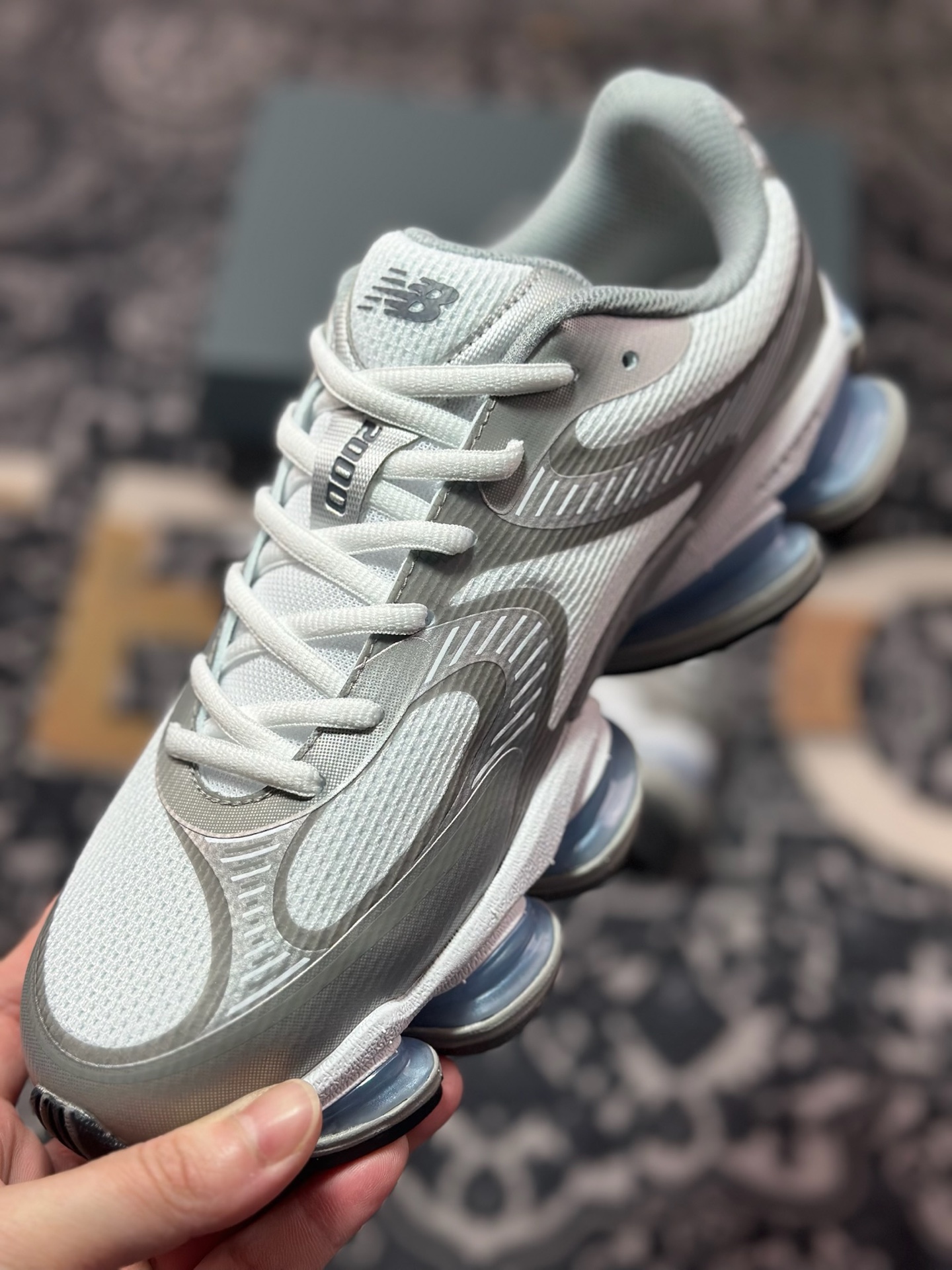 New Balance 新百伦 M2000系列 时尚百搭 织物人造革猪皮 网面休闲鞋 U2000AA