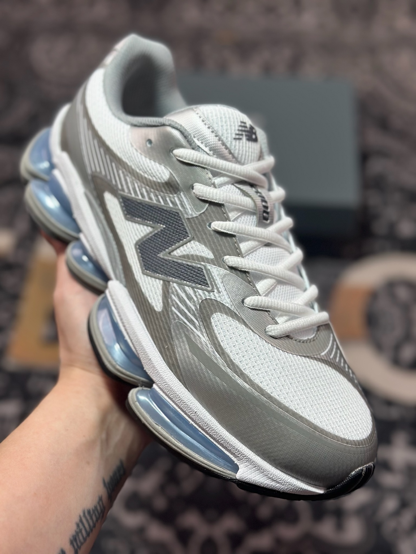 New Balance 新百伦 M2000系列 时尚百搭 织物人造革猪皮 网面休闲鞋 U2000AA
