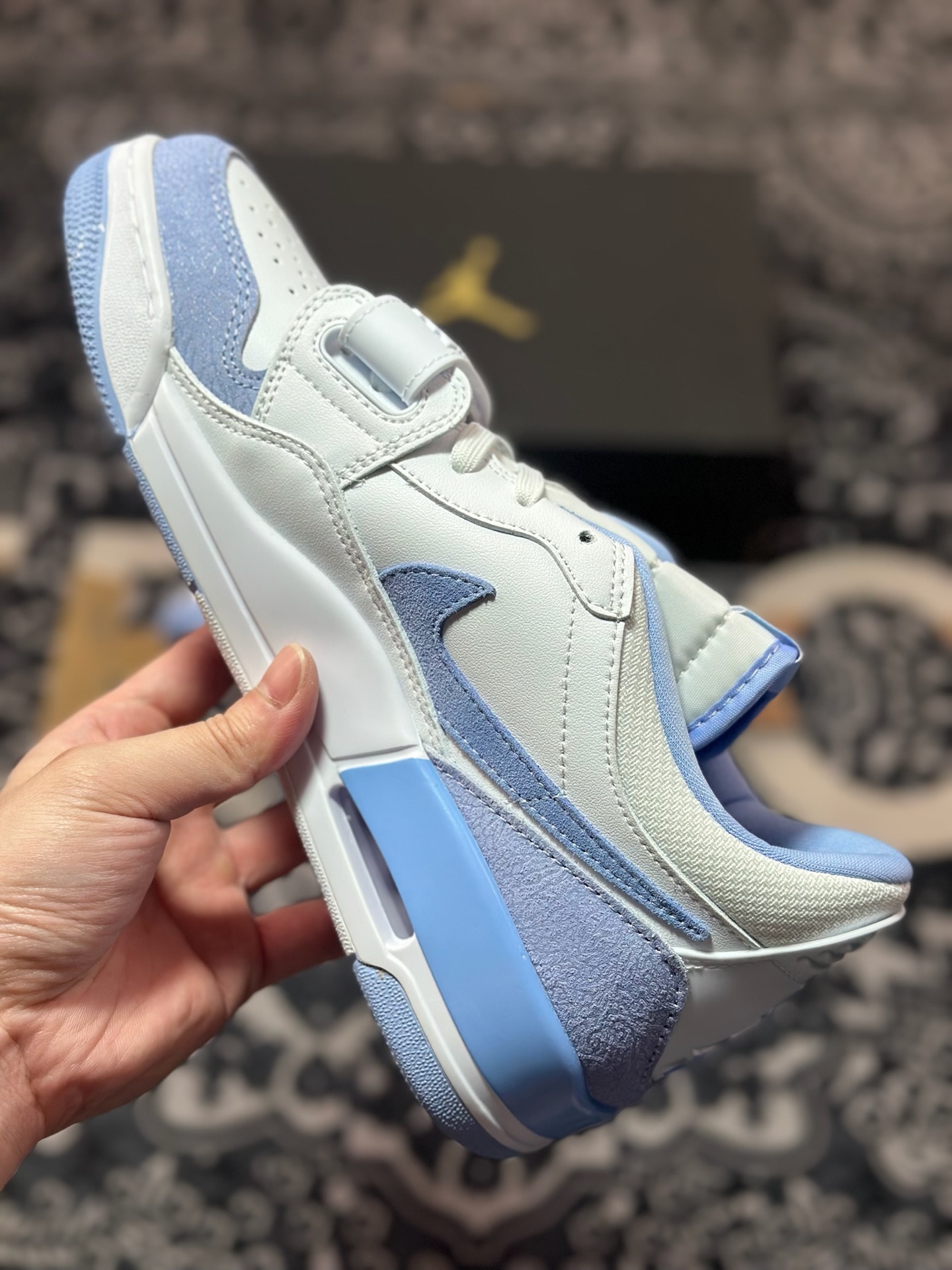 耐克Nike Air Jordan Legacy 312 Low”White /Blue”乔丹最强三合一混合版本低帮文化休闲运动篮球鞋“皮革白天蓝” FQ7827-104