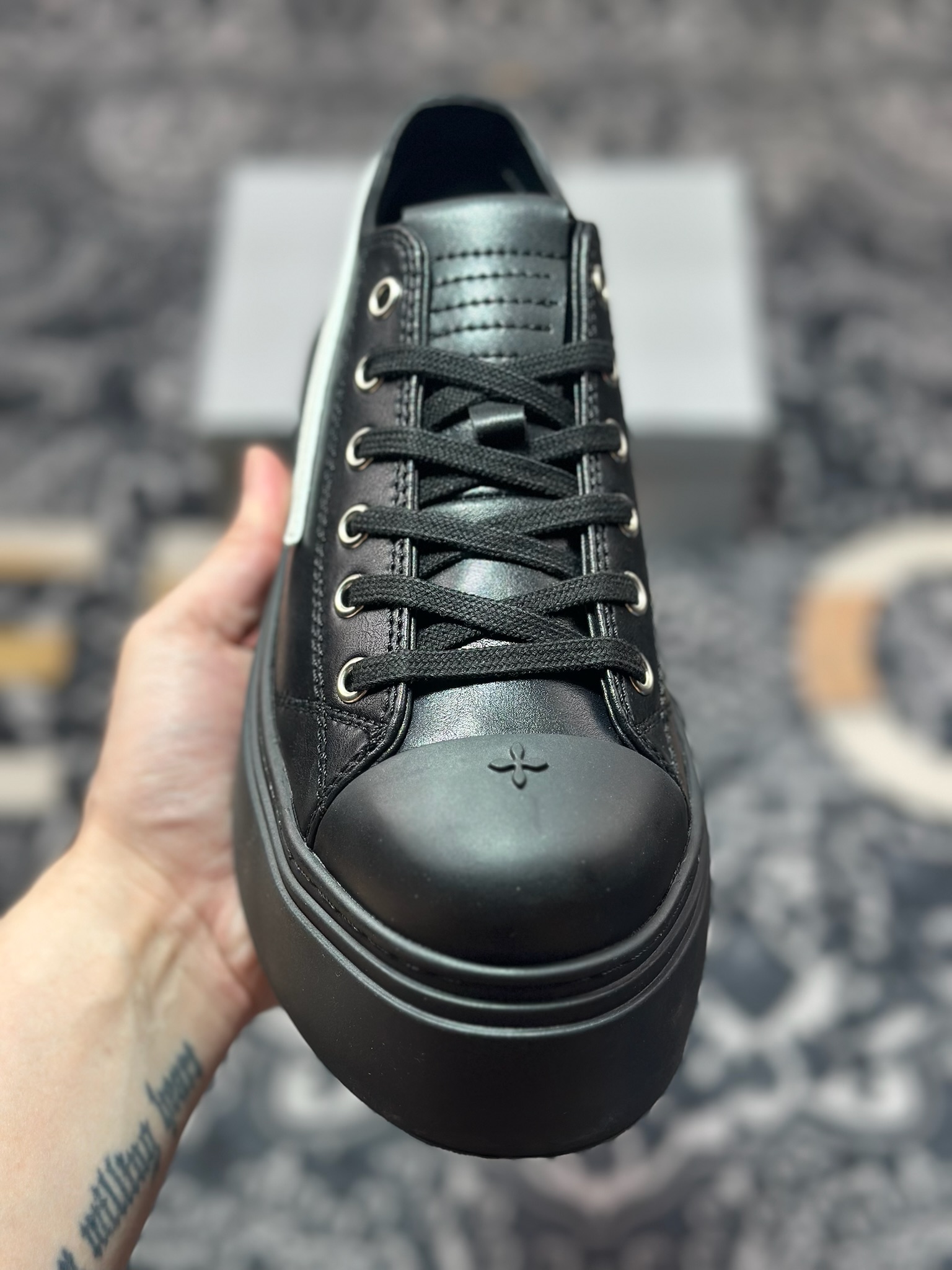 SMFK Compass Meteor Dark Night Low 黑夜流星系列低帮小脏板鞋“皮革全黑白LOGO”S0002BB