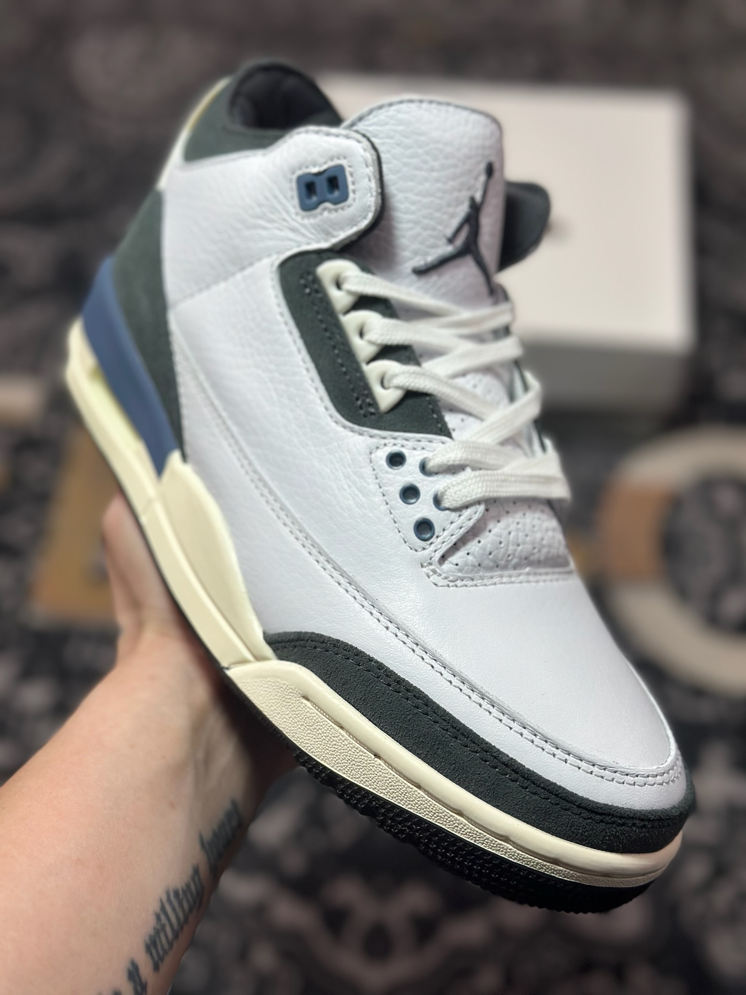 优选 A Ma Maniére x Air Jordan 3 ”DIFFUSED BLUE” AMM联名白蓝色 HV8571-100
