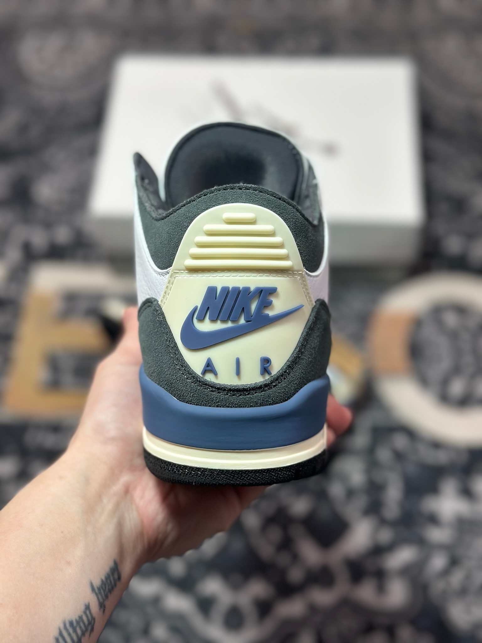 优选 A Ma Maniére x Air Jordan 3 ”DIFFUSED BLUE” AMM联名白蓝色 HV8571-100