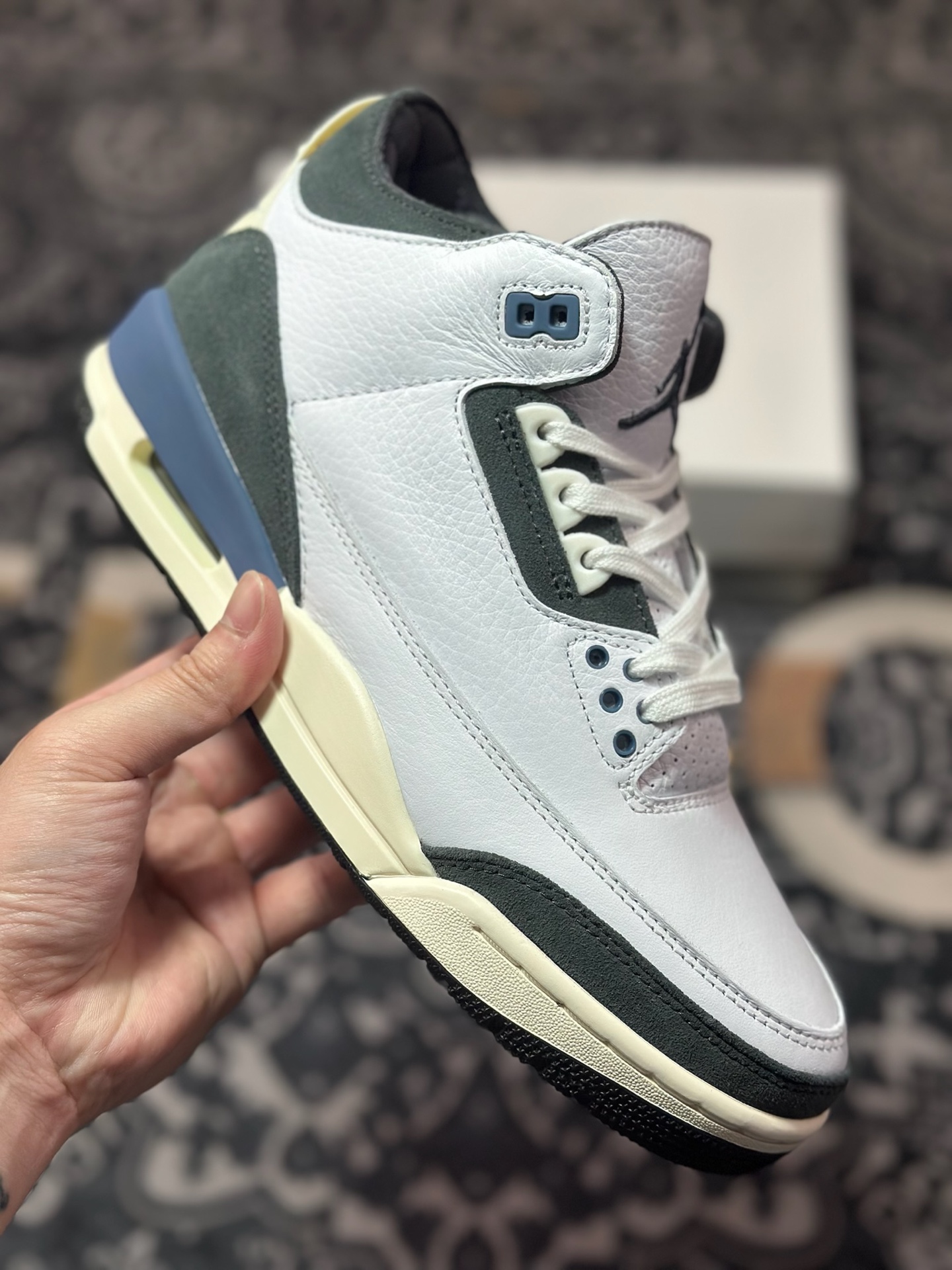 优选 A Ma Maniére x Air Jordan 3 ”DIFFUSED BLUE” AMM联名白蓝色 HV8571-100