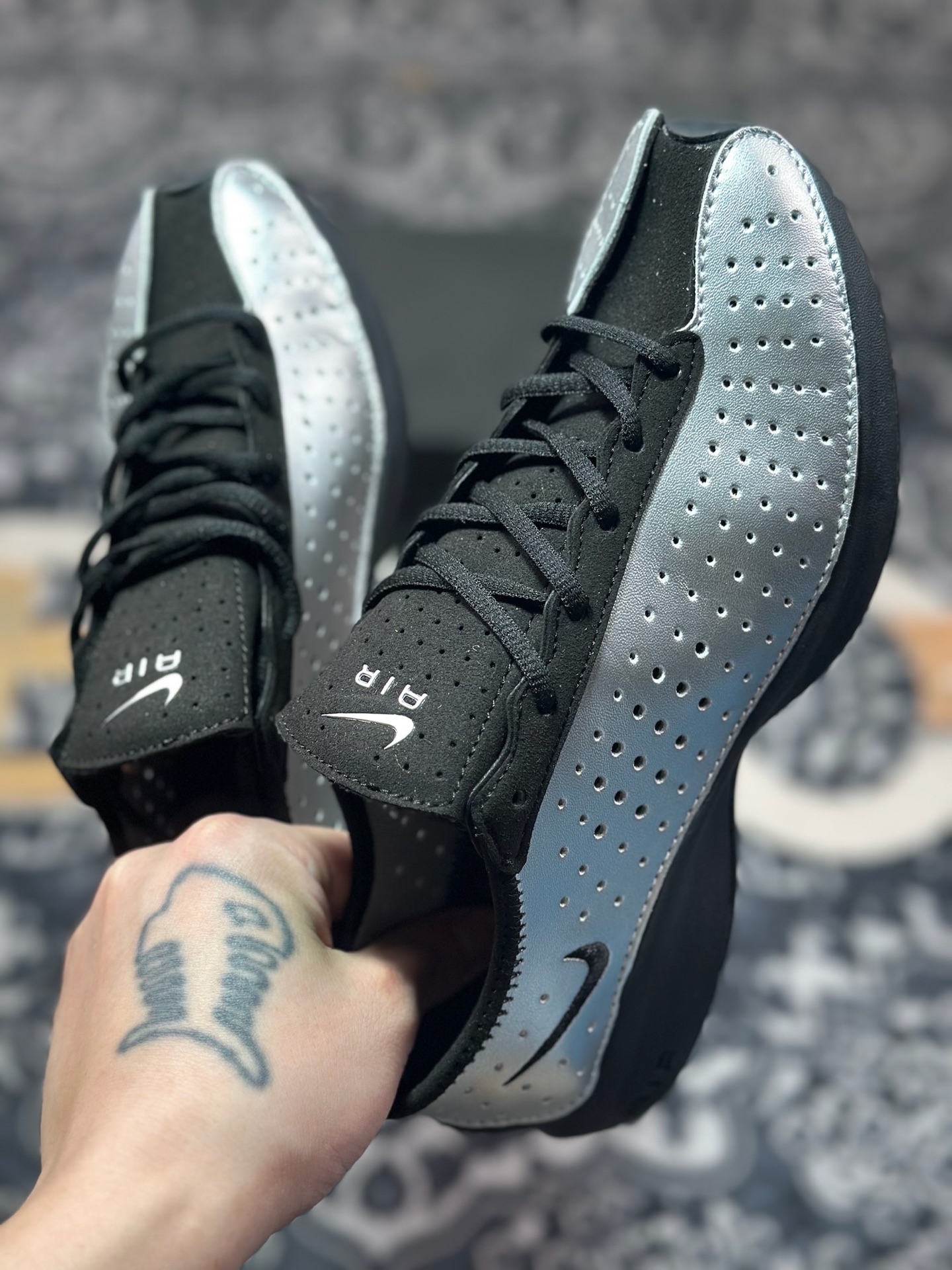 A8200 原装级别 Nike Air Superfly 舒适百搭防滑耐磨 低帮跑步鞋 女款 银色 HJ8082-601