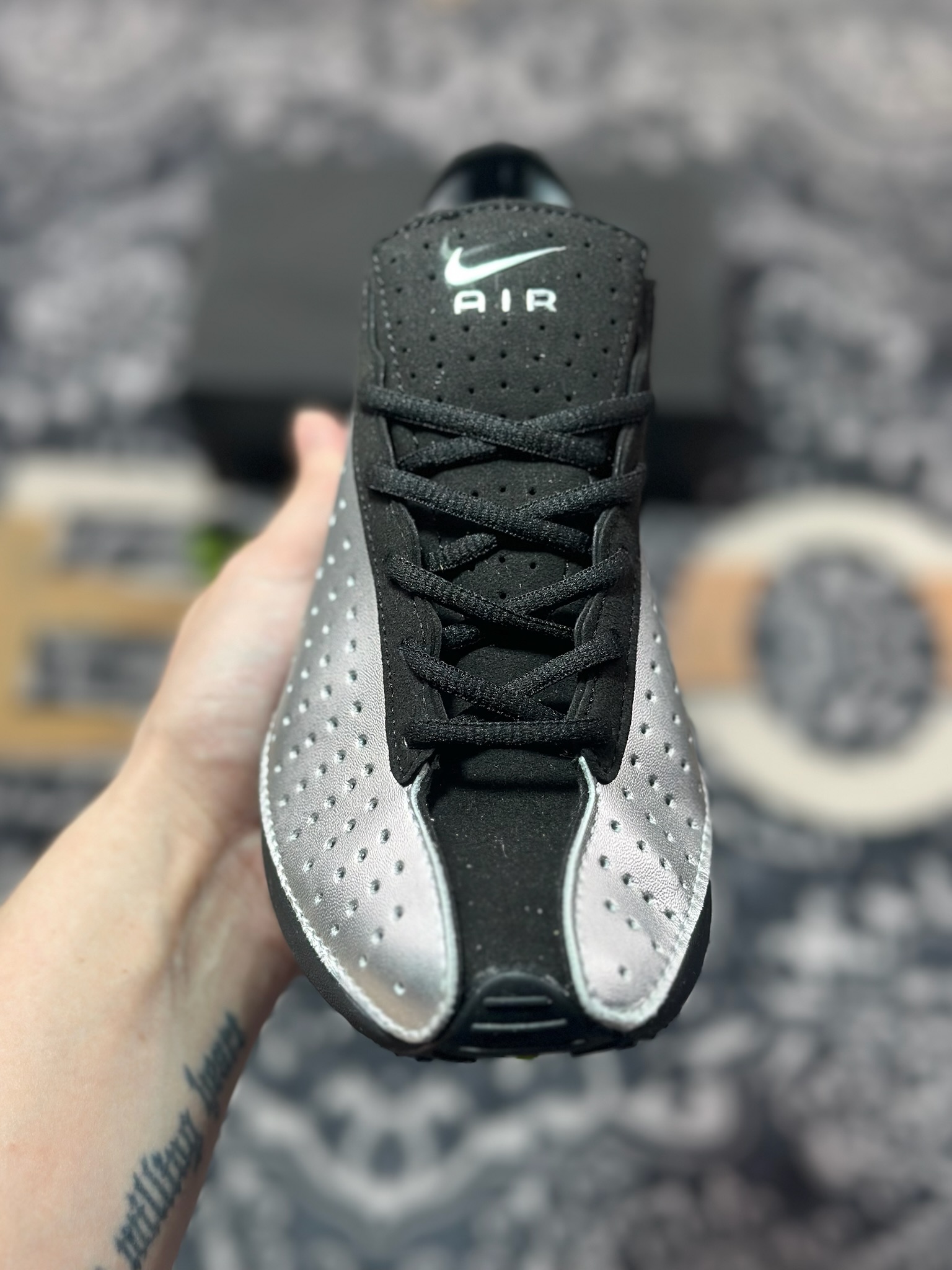 A8200 原装级别 Nike Air Superfly 舒适百搭防滑耐磨 低帮跑步鞋 女款 银色 HJ8082-601