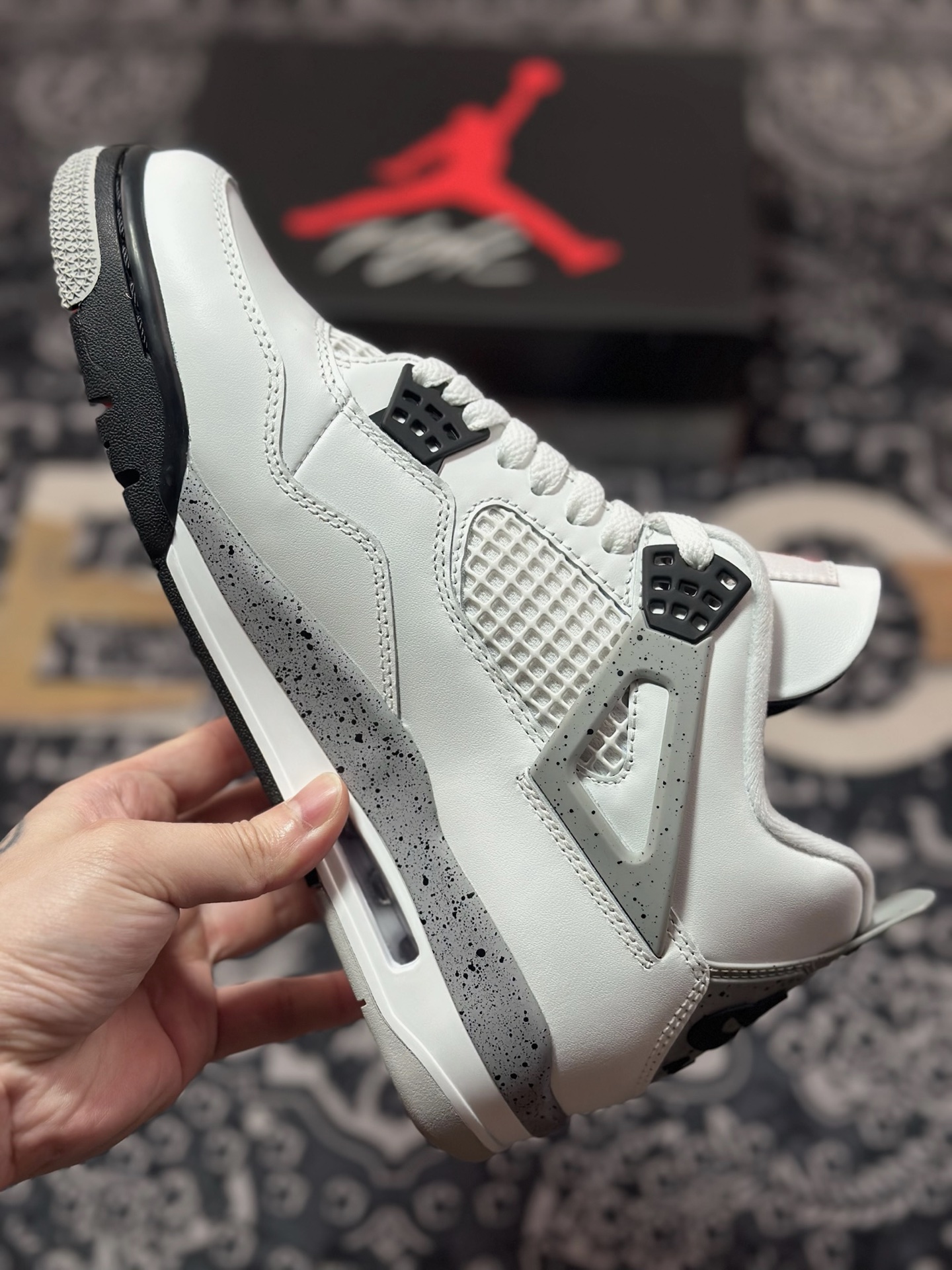 C9450 优选 原装级别 Air Jordan 4 OG ”White Cement ” 白水泥 FV5029-100