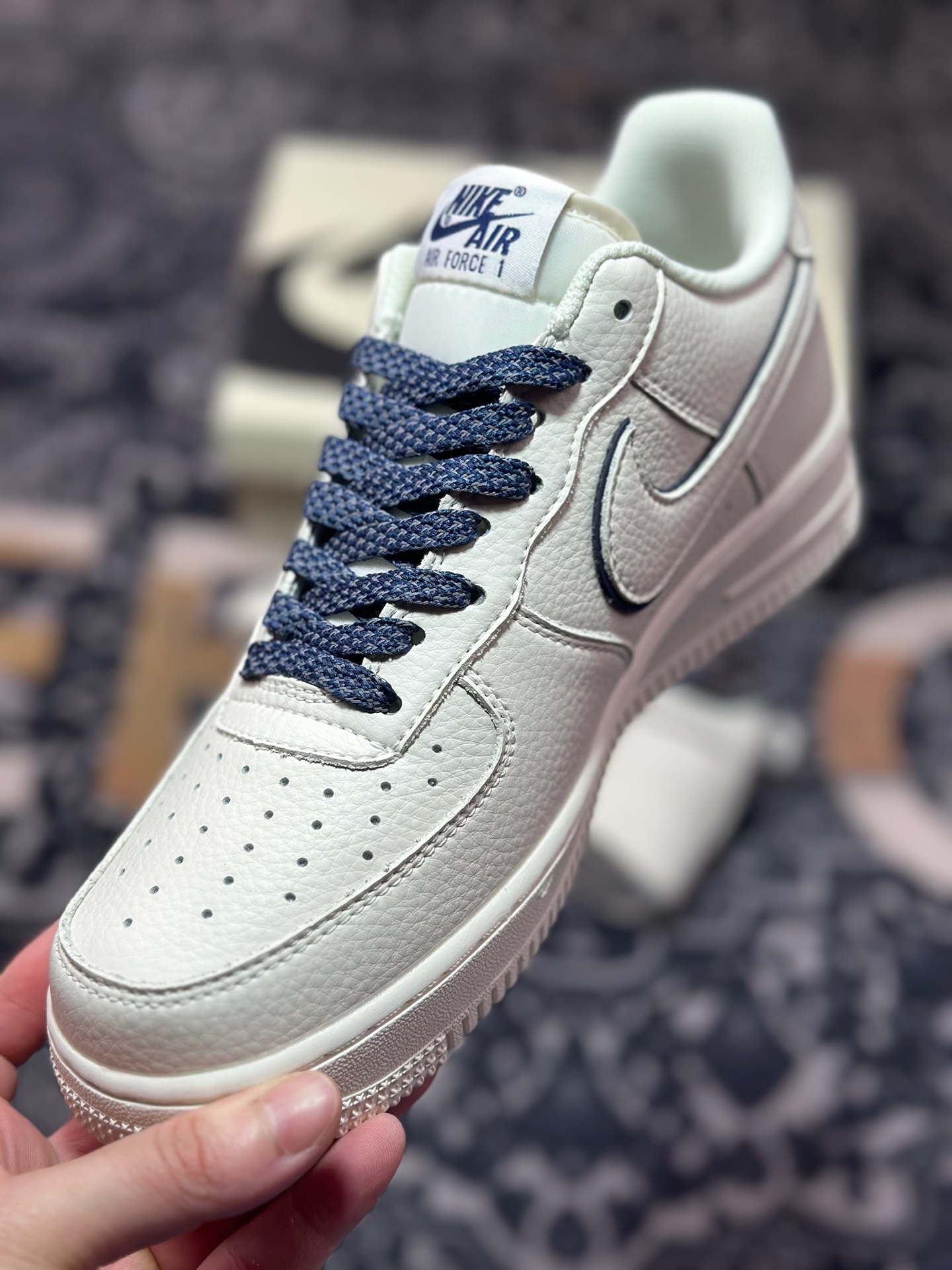 B2240 原装级别 Nike Air Force 1 Low 07 白蓝 MJ0319-026