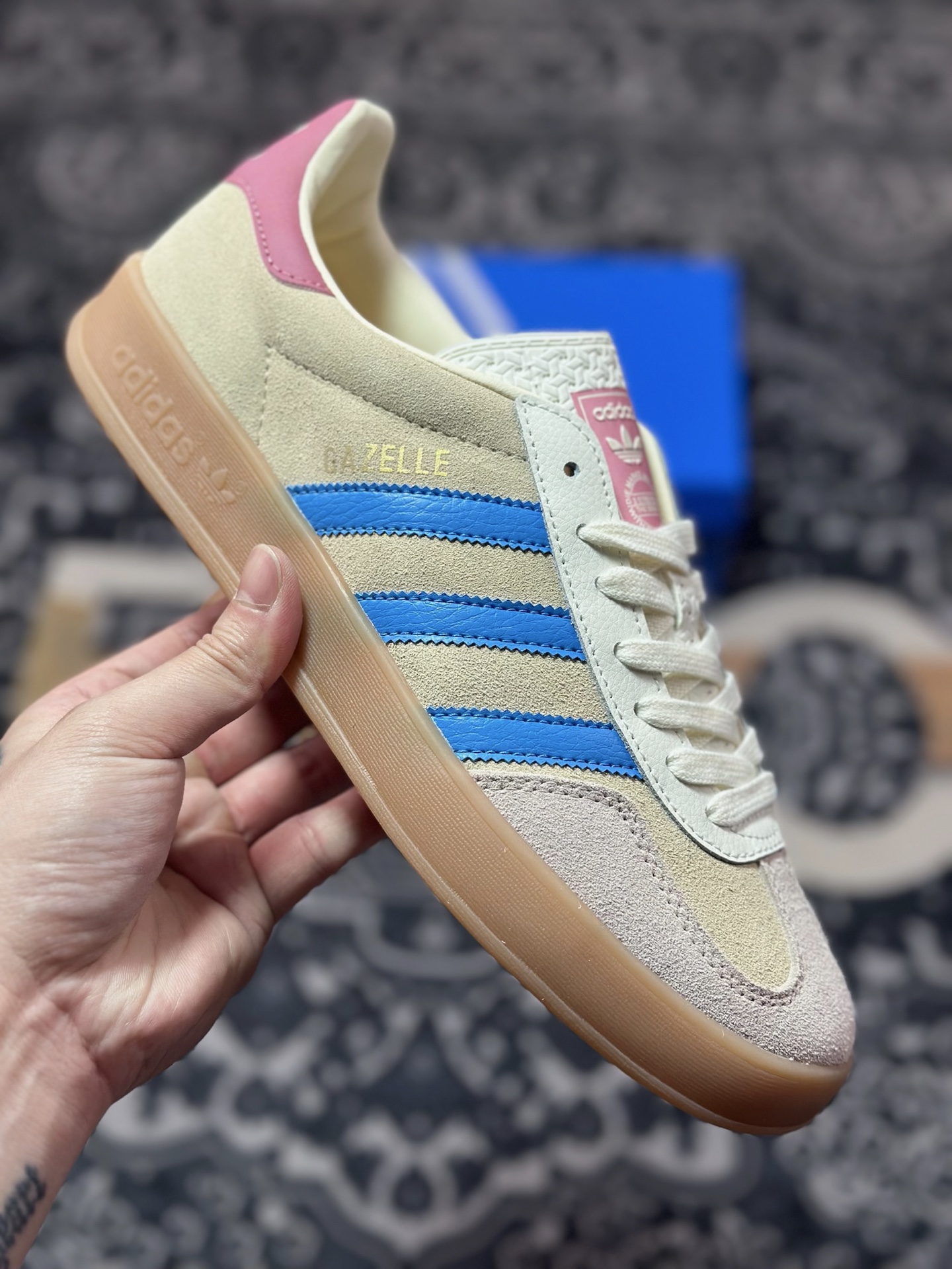 A460 原装级别 AD Originals Gazelle Indoor 粉蓝 三叶草复古休闲运动板鞋 JQ0010