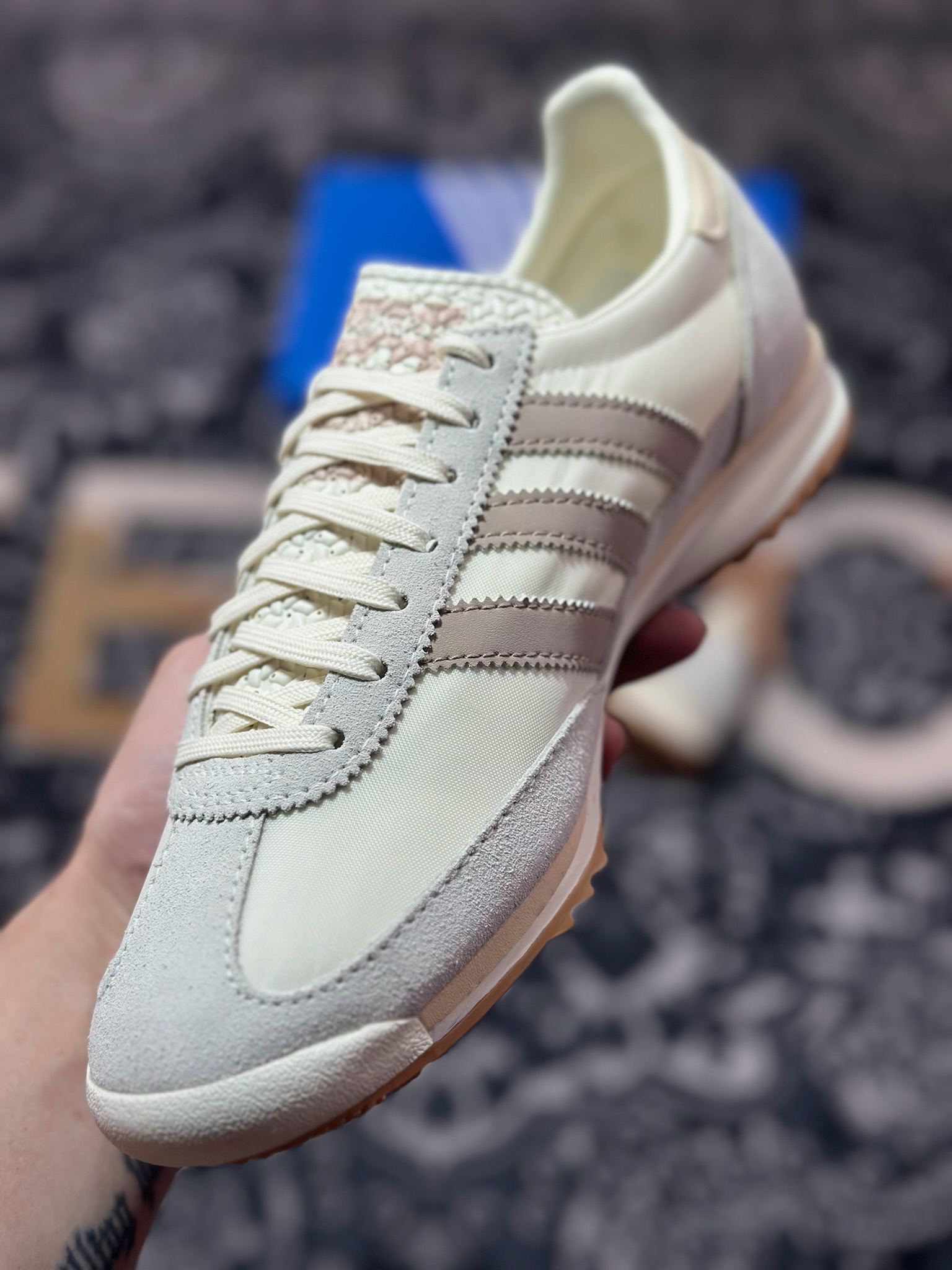 原装级别 AD Originals SL 72 OG 米白色 经典复古轻便休闲运动慢跑鞋 JH7394