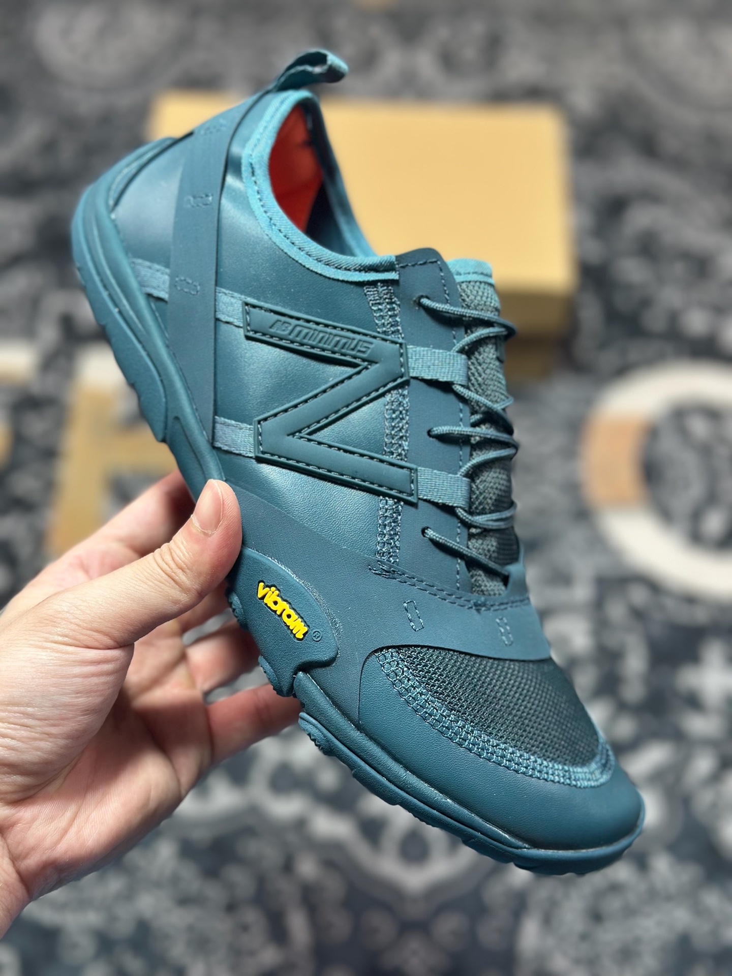 B0240 原装级别 ISSEY MIYAKE/三宅一生 x New Balance NB YARU MT10O 舒适时尚 减震耐磨 低帮 生活休闲鞋 男女同款 绿色 MT10OIY