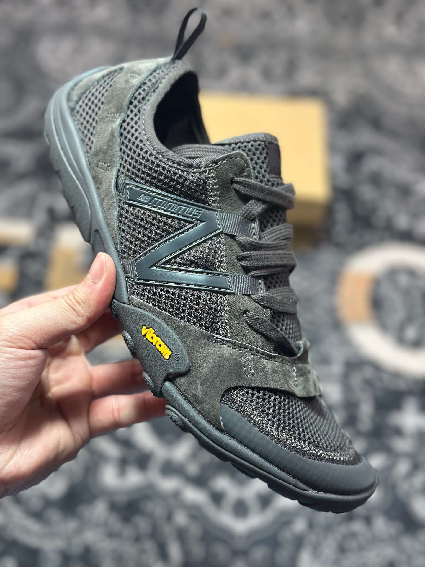 B0240 原装级别New Balance MT10 薄底赤足鞋 防滑耐磨平衡轻便 低帮 休闲城市通勤跑步鞋 男款 黑色 MT10OAC