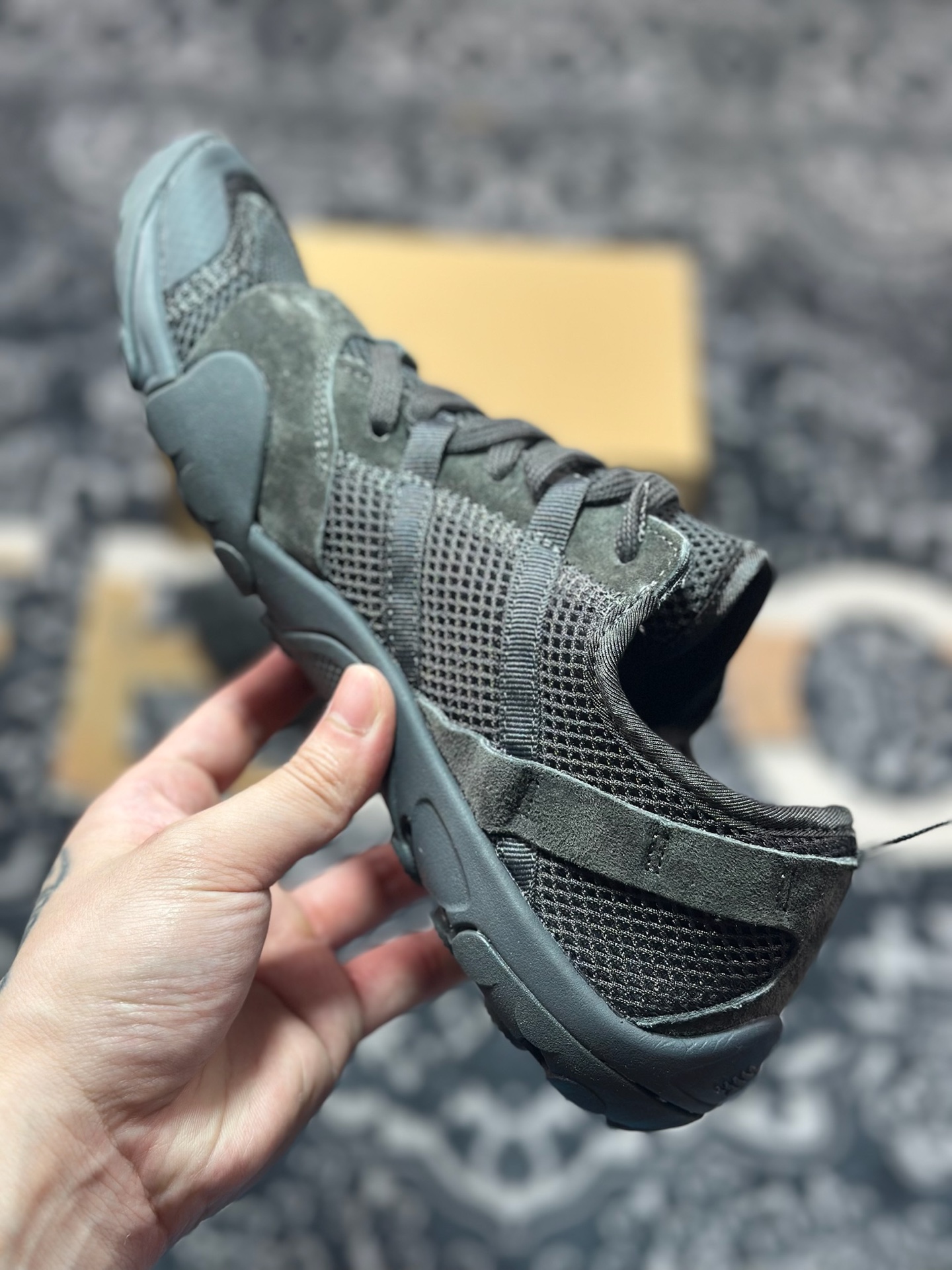 B0240 原装级别New Balance MT10 薄底赤足鞋 防滑耐磨平衡轻便 低帮 休闲城市通勤跑步鞋 男款 黑色 MT10OAC