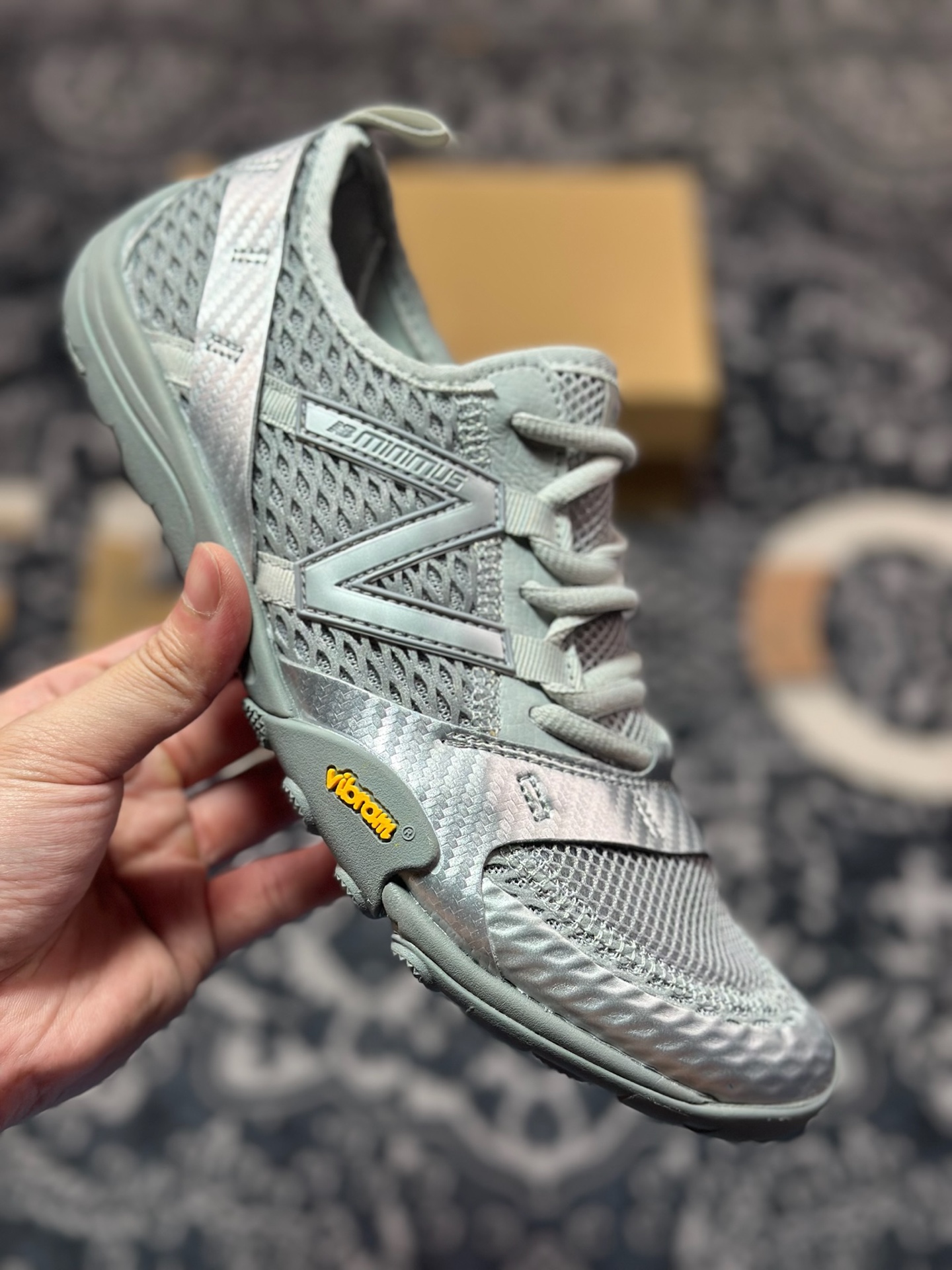 B0240 原装级别New Balance MT10 薄底赤足鞋 薄系扁鞋风 防滑耐磨 低帮 生活休闲鞋 男女同款 银灰色 MT10OAB
