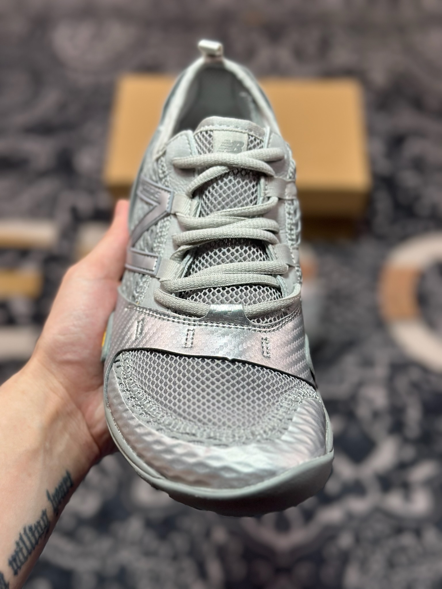 B0240 原装级别New Balance MT10 薄底赤足鞋 薄系扁鞋风 防滑耐磨 低帮 生活休闲鞋 男女同款 银灰色 MT10OAB