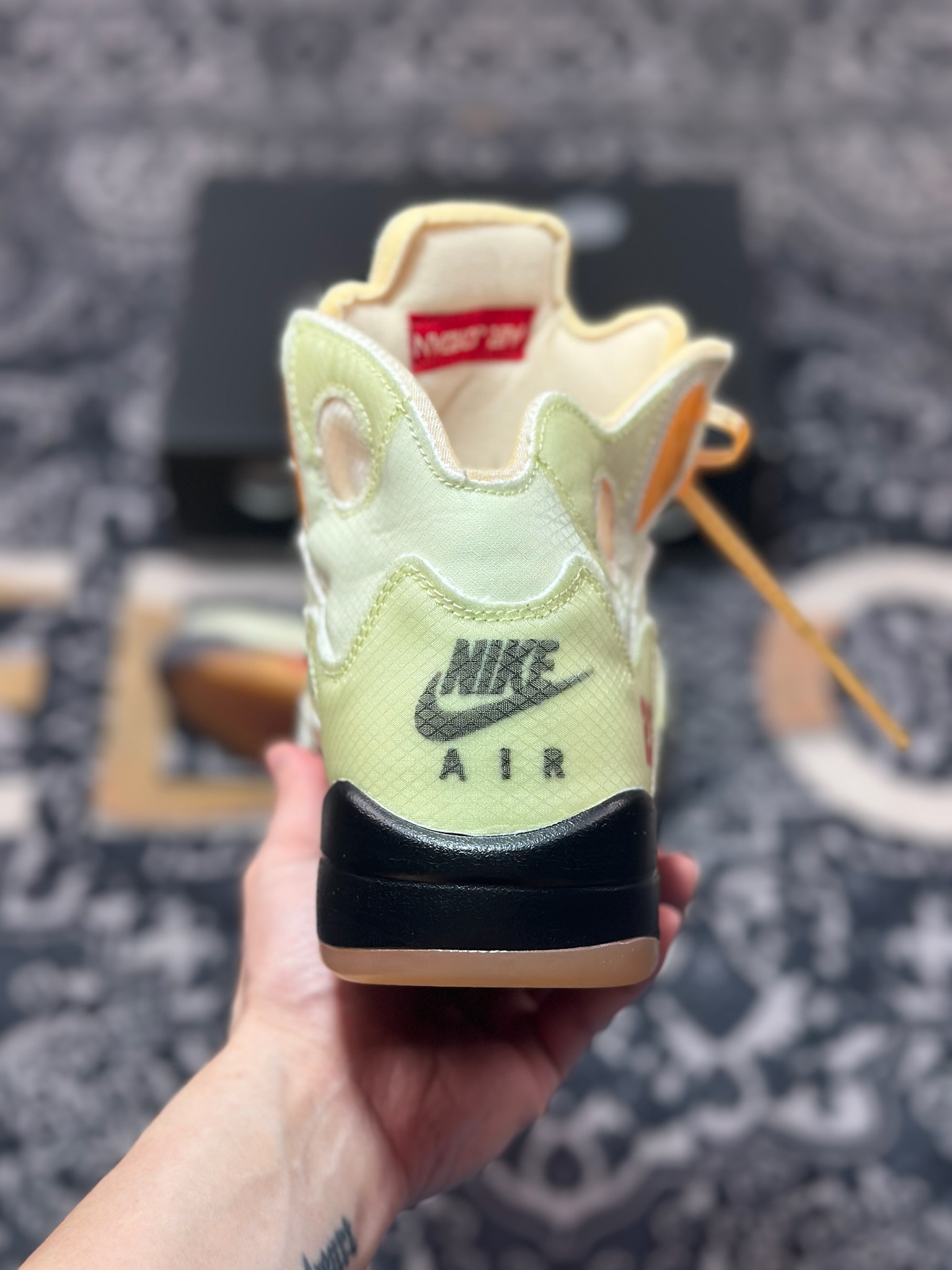原厂级别 Off-White x Air Jordan Retro AJ5 OW联名奶黄蝉翼 氧化流川枫 DH8565-100