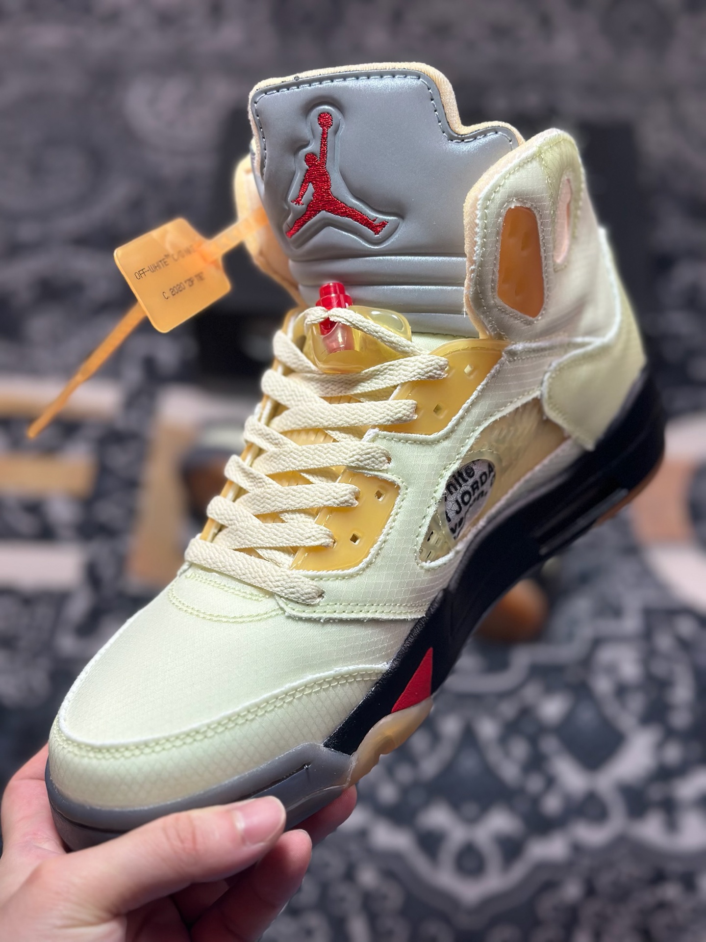 原厂级别 Off-White x Air Jordan Retro AJ5 OW联名奶黄蝉翼 氧化流川枫 DH8565-100