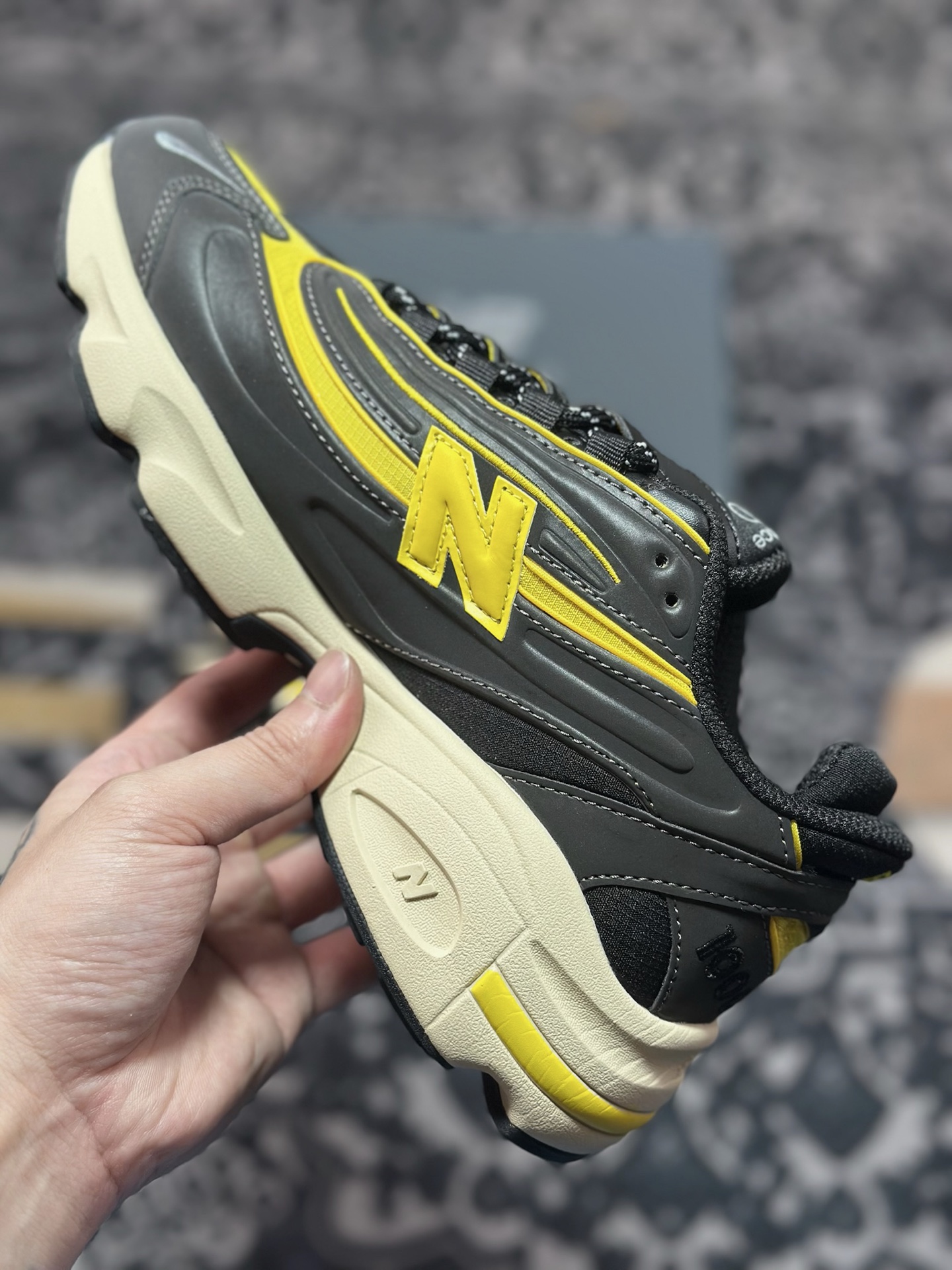 A8200 原装级别 New Balance 新百伦 M1000BD1 复古休闲跑步鞋