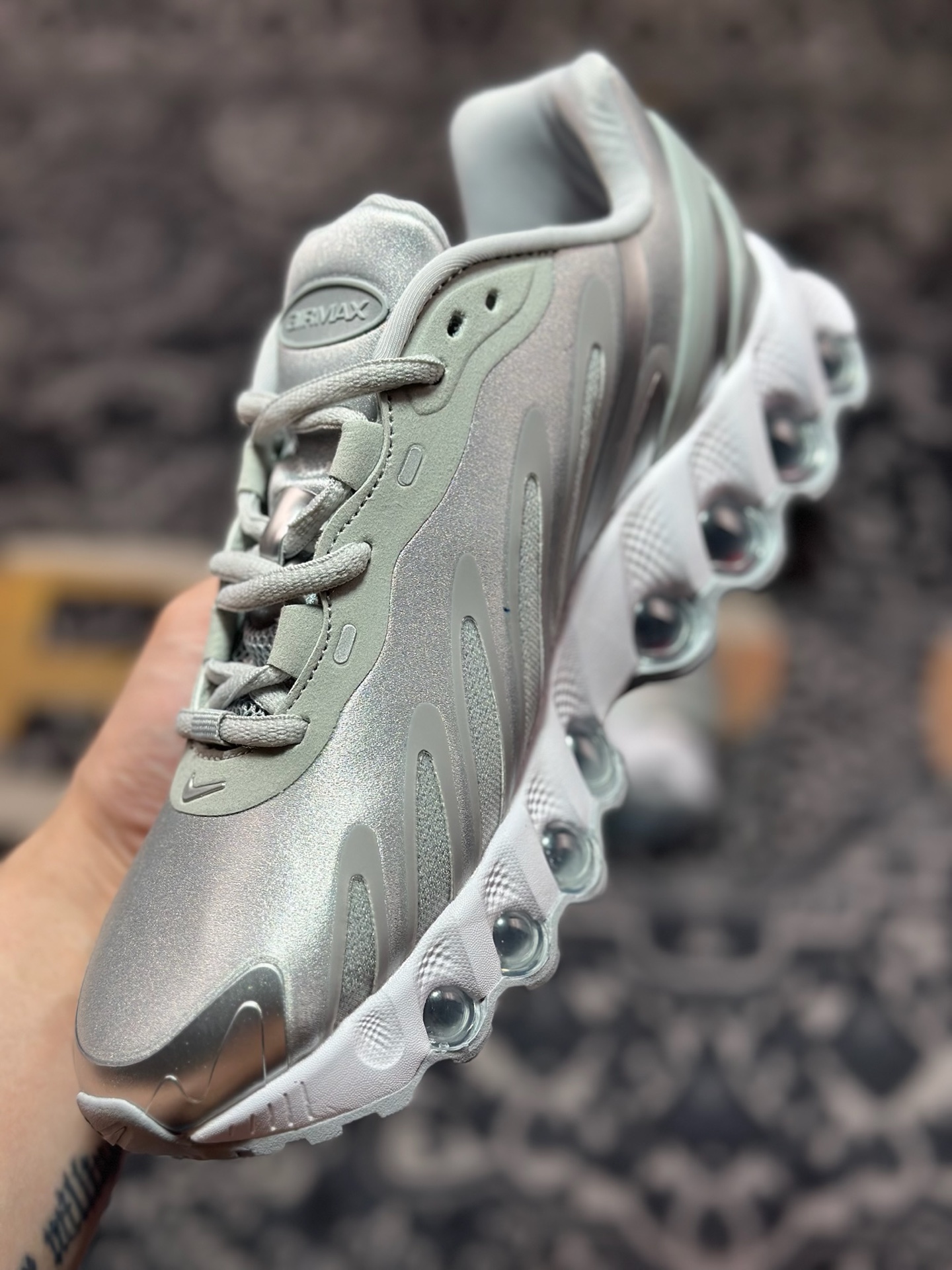 原装级别 Nk Air Max Dn8 耐克运动舒适减震气垫跑步鞋 HF5509-002