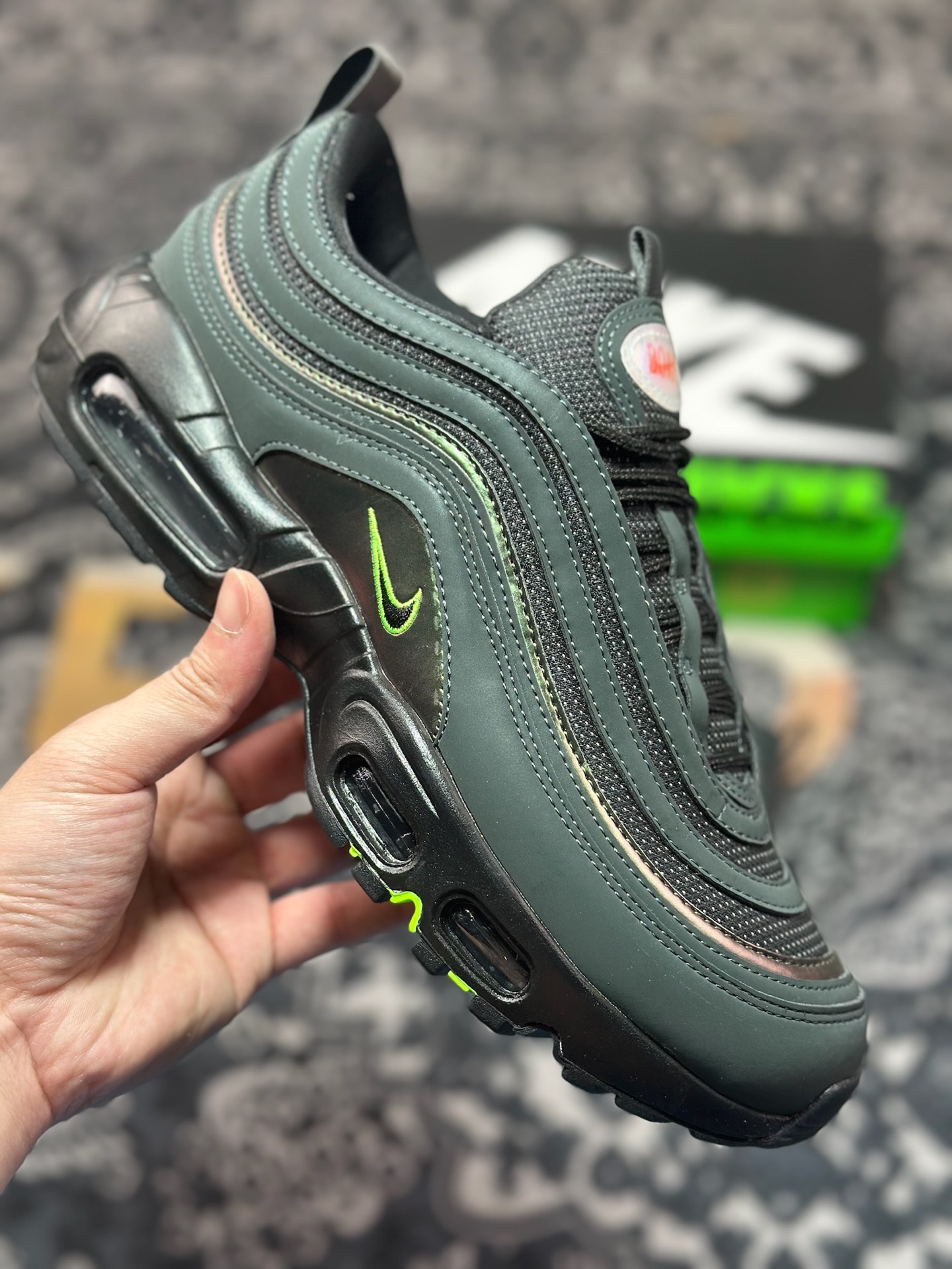 原装级别 Division St. x Nike Air Max 97 Ducks of a Feather Thunder 复刻黑灰复古休闲跑步鞋 II1711-900