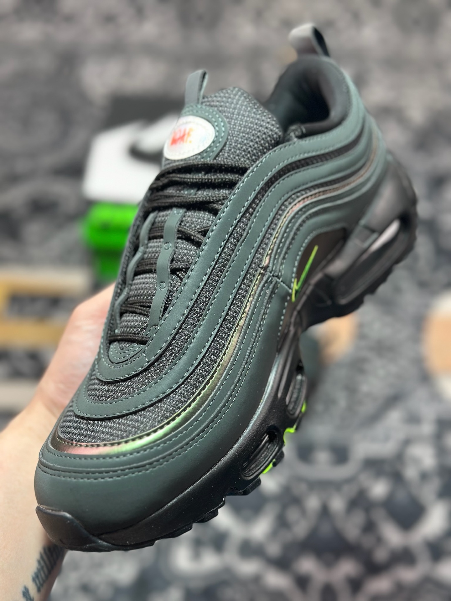 原装级别 Division St. x Nike Air Max 97 Ducks of a Feather Thunder 复刻黑灰复古休闲跑步鞋 II1711-900