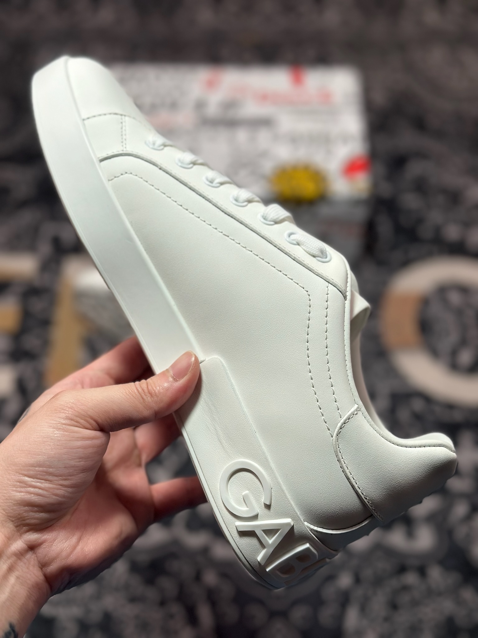 Dolce&Gabbana小白鞋运动鞋 采用意大利定制小牛皮
