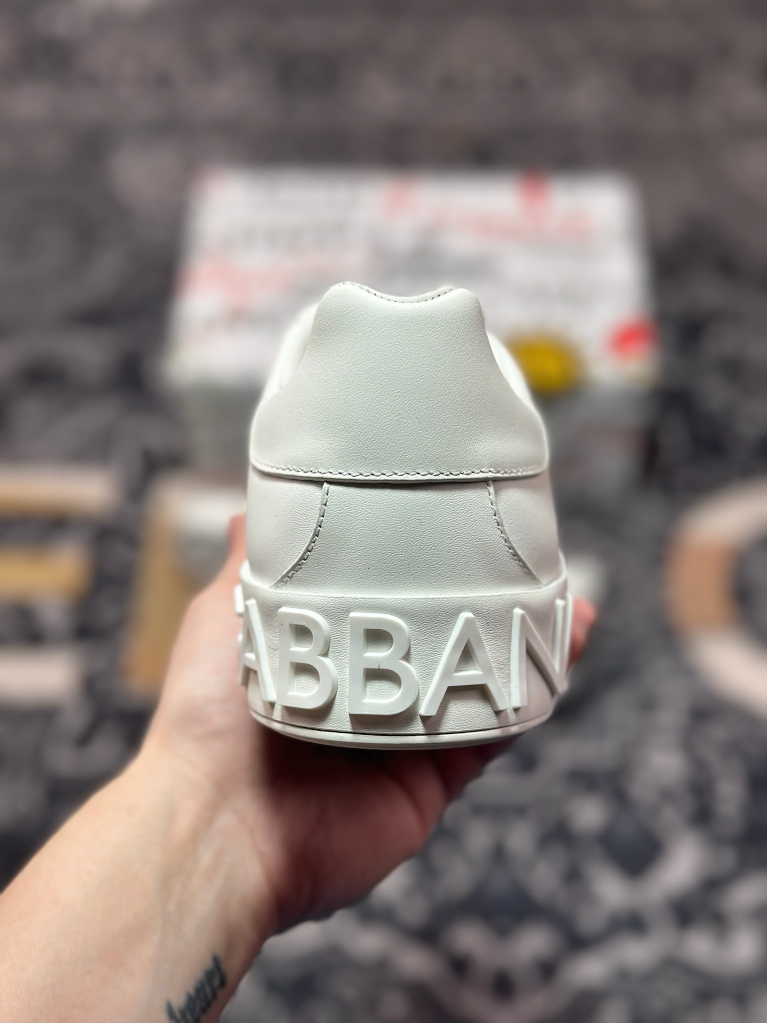 Dolce&Gabbana小白鞋运动鞋 采用意大利定制小牛皮