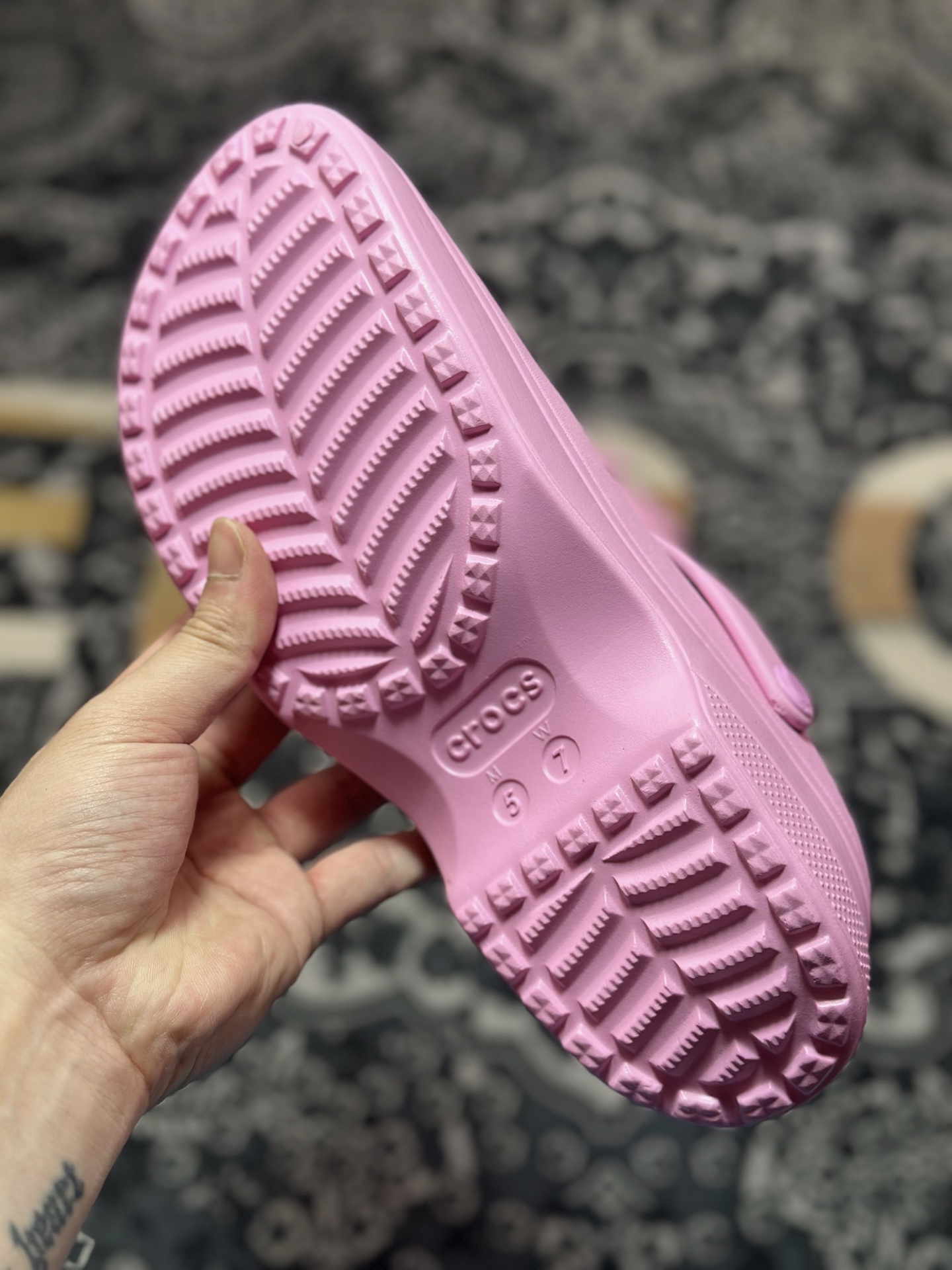 莞产原厂 Crocs Classic Clog 卡骆驰经典简约休闲沙滩洞洞拖鞋凉鞋