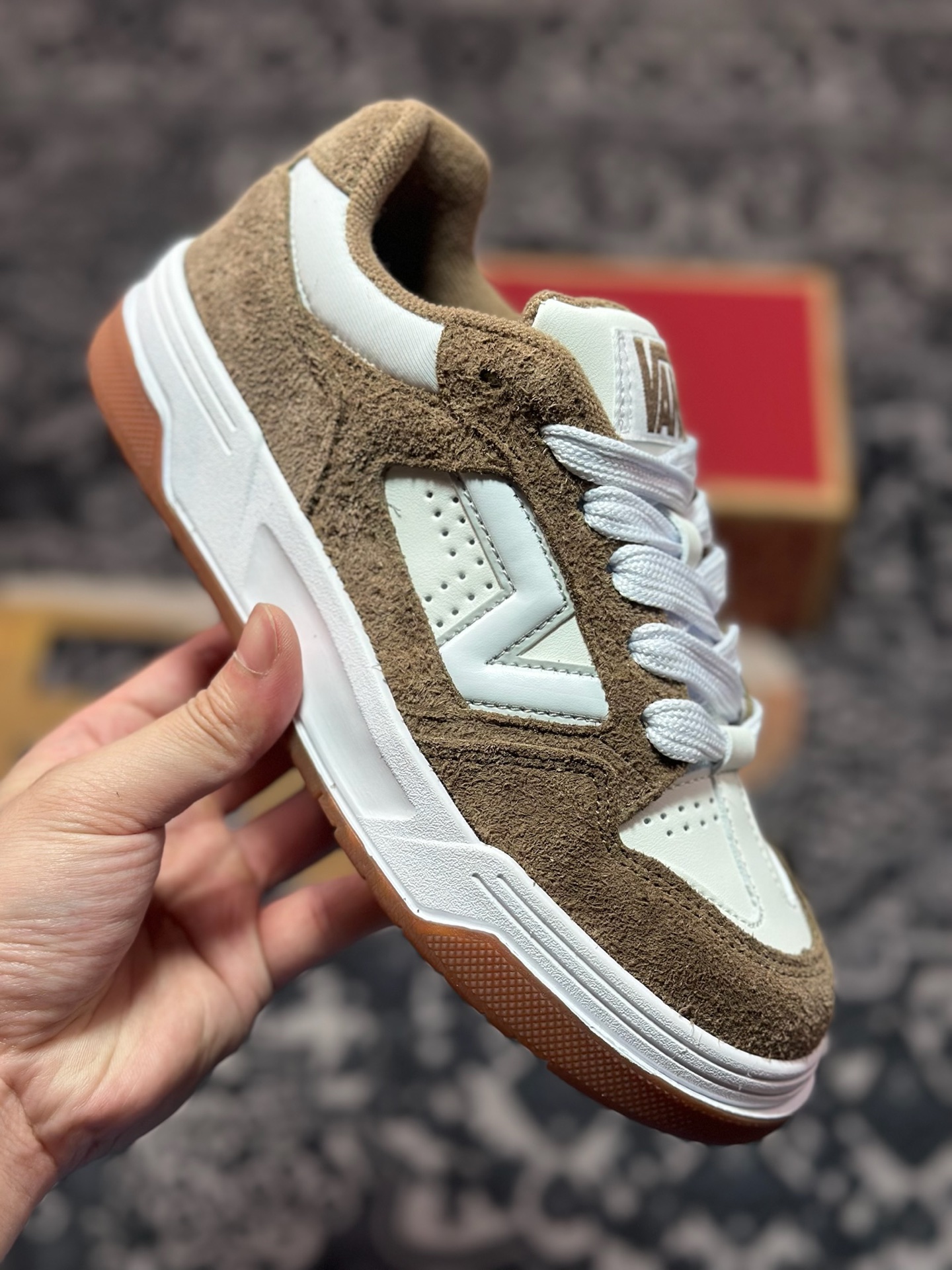 Vans Upland 棕色 范斯官方 美式复古休闲运动鞋 VN000D1H1NU-Chinese UA Cheap High Quatity Brand Clothes Bags handbags Sneakers wholesale wholesaler seller from China Factory suppliers Fashion Clothing Shoes best Quality Beautiful Price Vans Upland 棕色 范斯官方 美式复古休闲运动鞋 VN000D1H1NU