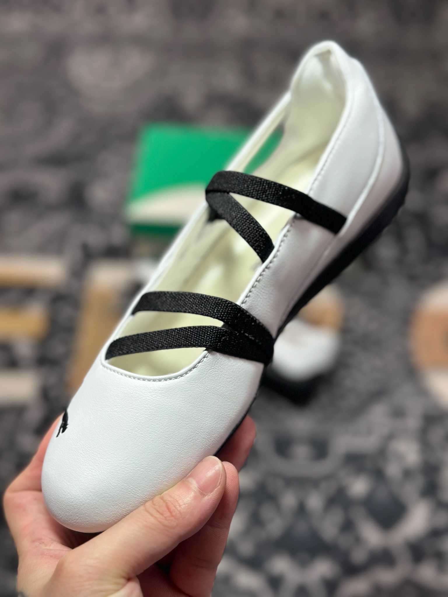 优选 原装级别 纯原 Puma 彪马 Speedcat Ballet 小红书爆款 芭蕾舞鞋 403587-01-High Quatity Cheap Brand wholesale wholesaler seller Clothes Bags handbags Sneakers Top Fashion Clothing Shoes from China Factory Chinese suppliers best Quality Beautiful Price 优选 原装级别 纯原 Puma 彪马 Speedcat Ballet 小红书爆款 芭蕾舞鞋 403587-01