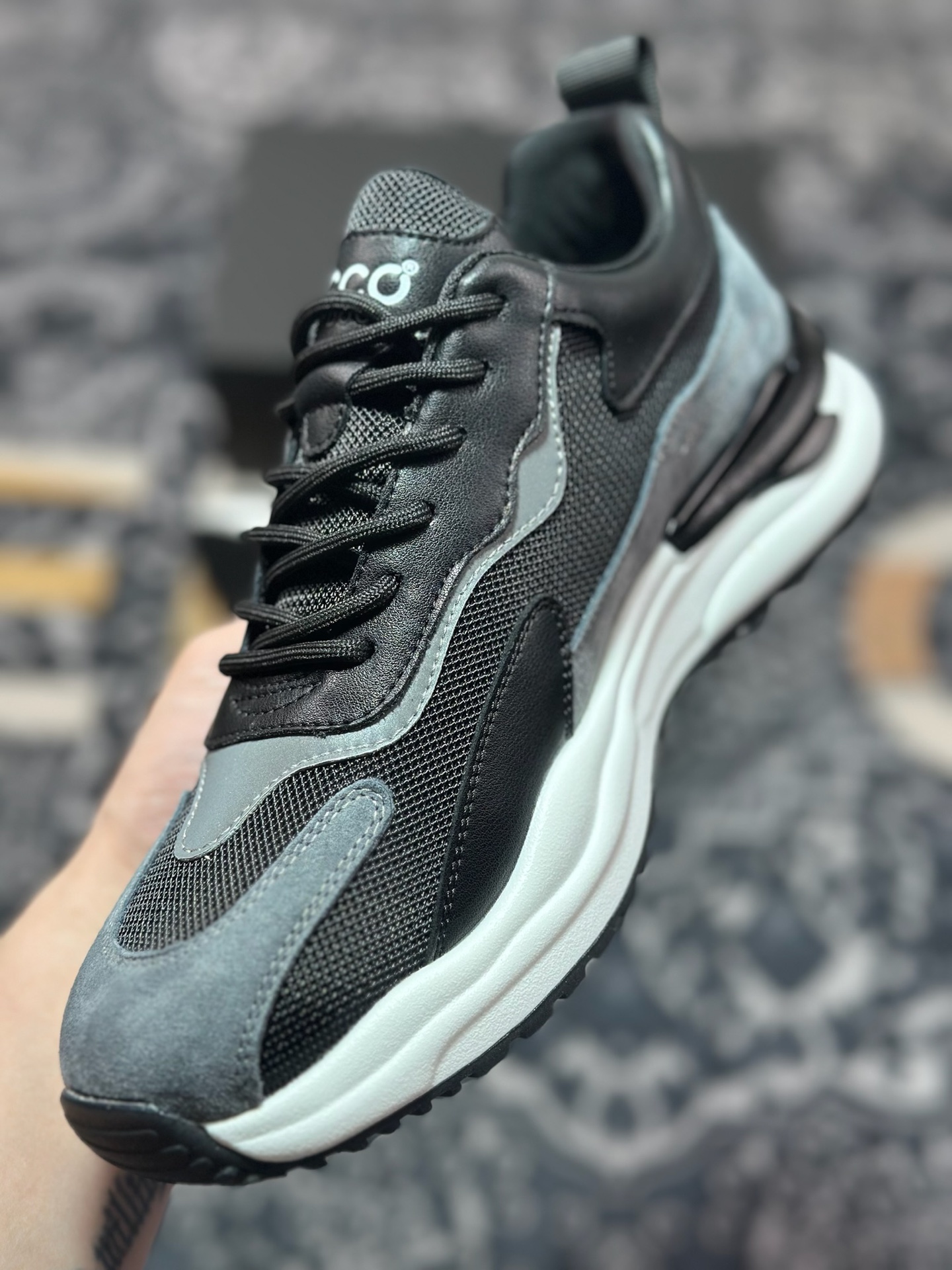 原装级别 ECCO爱步男鞋夏季新款时尚运动鞋 潮流拼接华夫鞋健步鞋 复古跑鞋老爹鞋