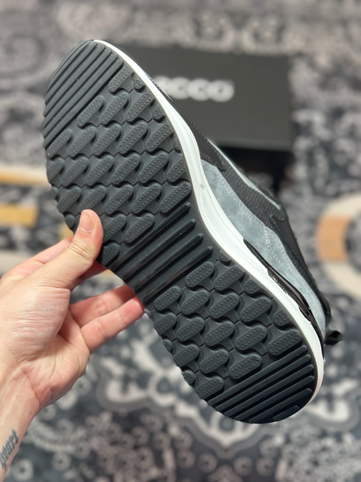 原装级别 ECCO爱步男鞋夏季新款时尚运动鞋 潮流拼接华夫鞋健步鞋 复古跑鞋老爹鞋